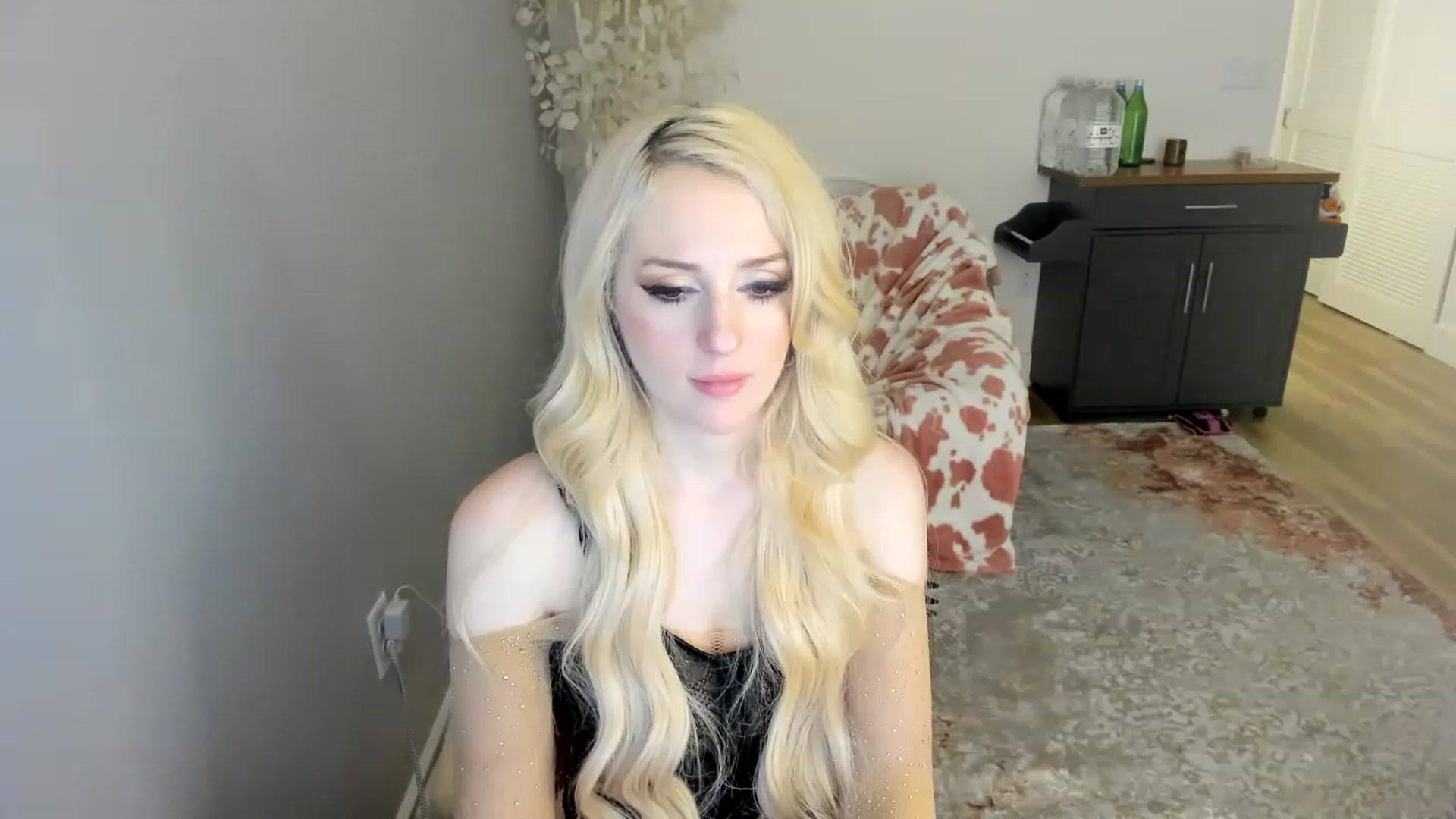 Gallery image thumbnail from HUGECockDomme's myfreecams stream on, 12/26/2022, 12:24 image 20 of 20