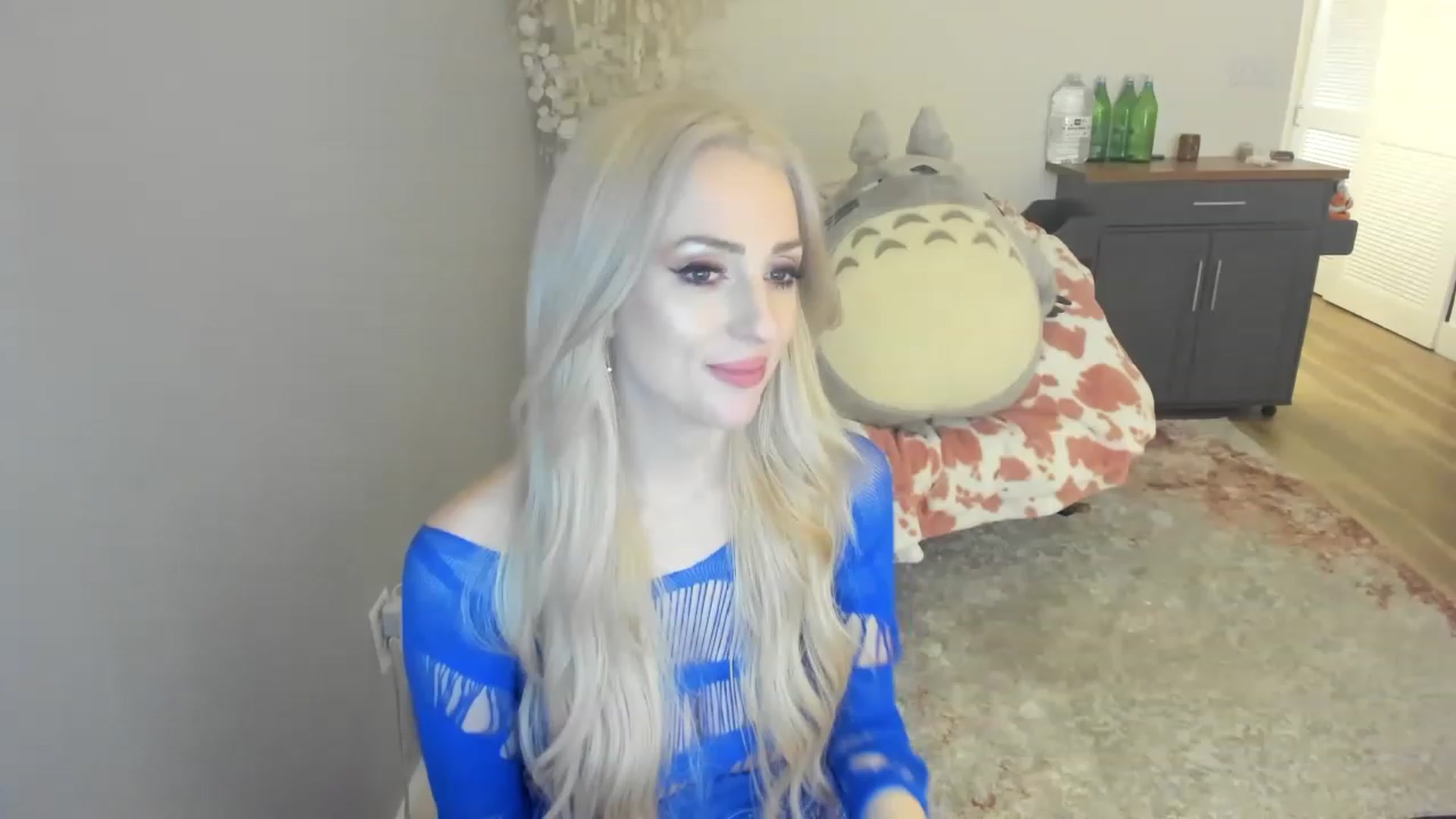 Gallery image thumbnail from HUGECockDomme's myfreecams stream on, 01/23/2023, 07:08 image 18 of 20