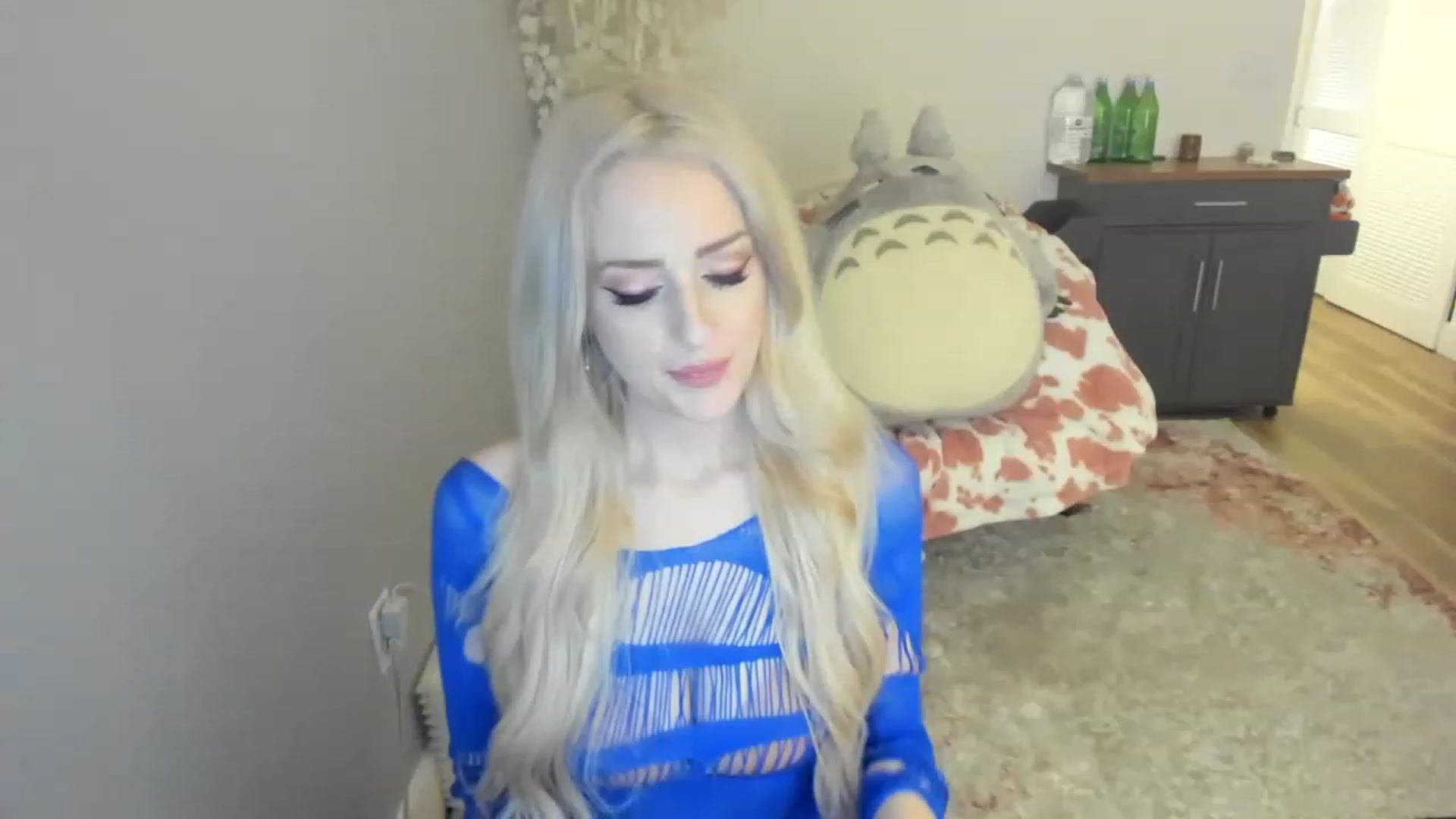 Gallery image thumbnail from HUGECockDomme's myfreecams stream on, 01/23/2023, 07:08 image 14 of 20