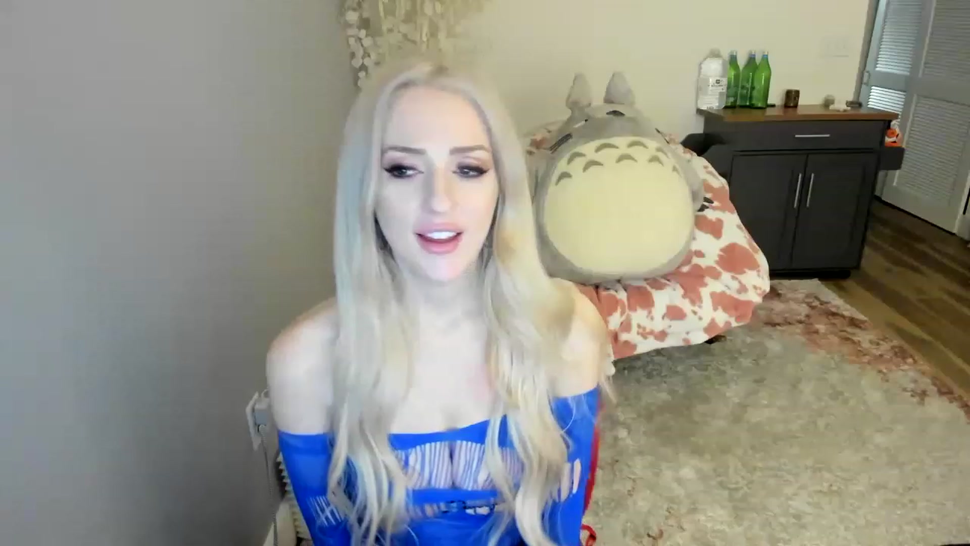 Gallery image thumbnail from HUGECockDomme's myfreecams stream on, 01/23/2023, 08:34 image 5 of 20