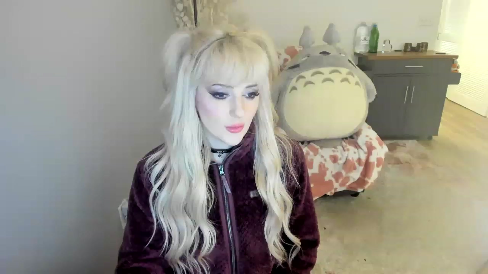 Gallery image thumbnail from HUGECockDomme's myfreecams stream on, 06/12/2023, 10:48 image 17 of 20