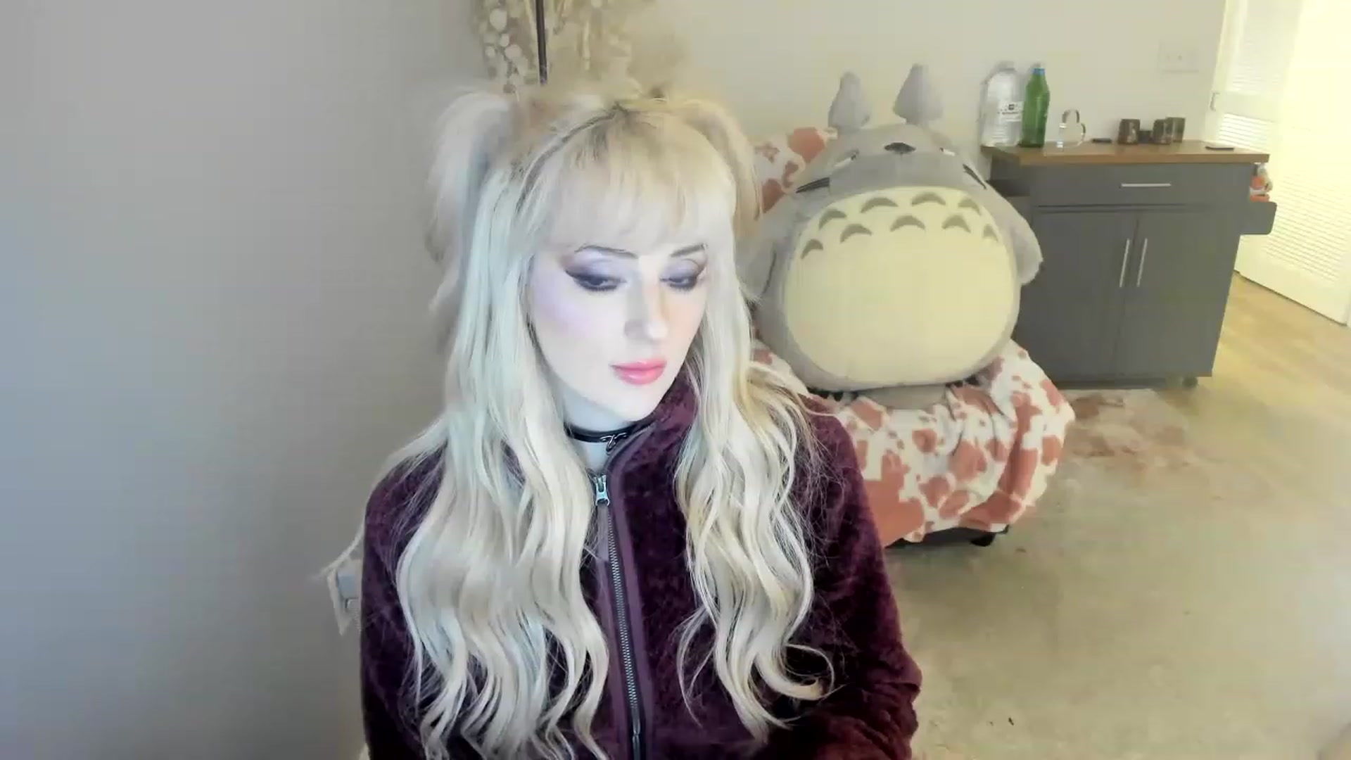 Gallery image thumbnail from HUGECockDomme's myfreecams stream on, 06/12/2023, 10:48 image 6 of 20
