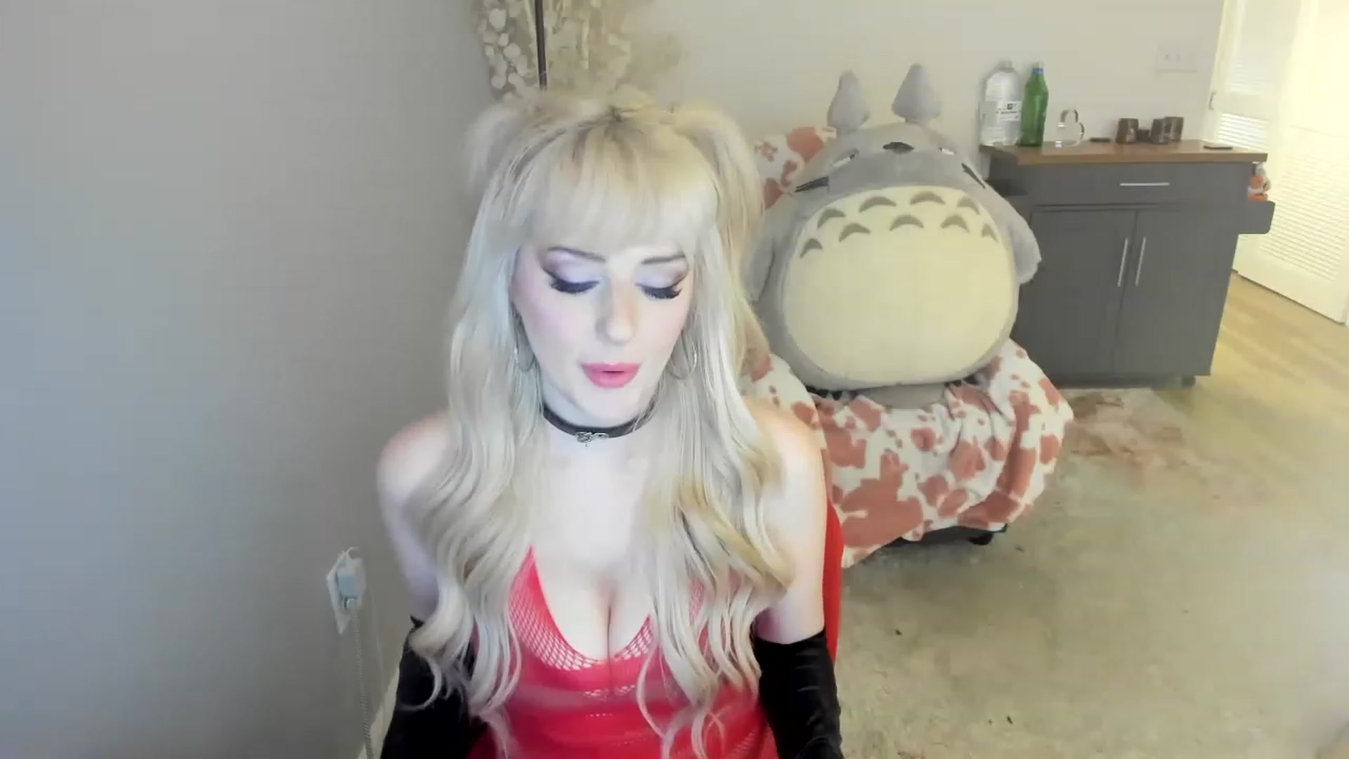 Gallery image thumbnail from HUGECockDomme's myfreecams stream on, 06/12/2023, 11:16 image 14 of 20