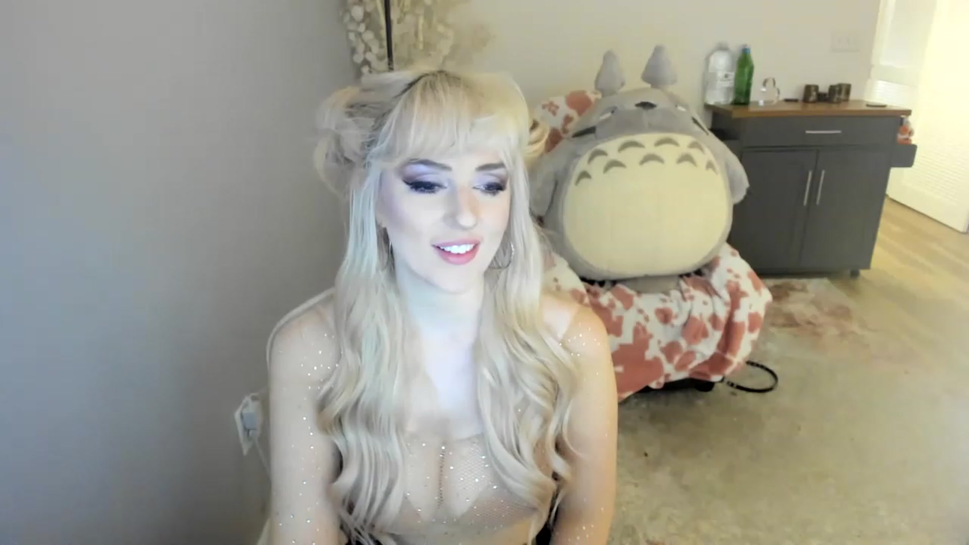 Gallery image thumbnail from HUGECockDomme's myfreecams stream on, 06/13/2023, 03:34 image 8 of 20