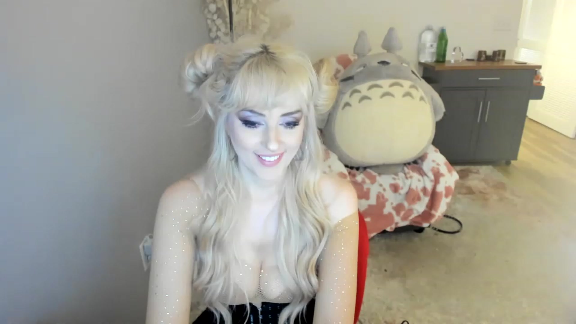 Gallery image thumbnail from HUGECockDomme's myfreecams stream on, 06/13/2023, 07:31 image 16 of 20