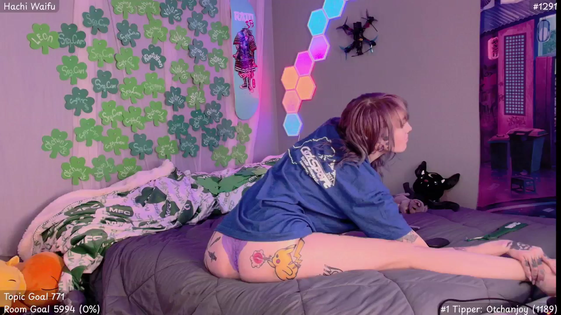 Gallery image thumbnail from HachiWaifu's myfreecams stream on, 03/20/2024, 06:48 image 12 of 20