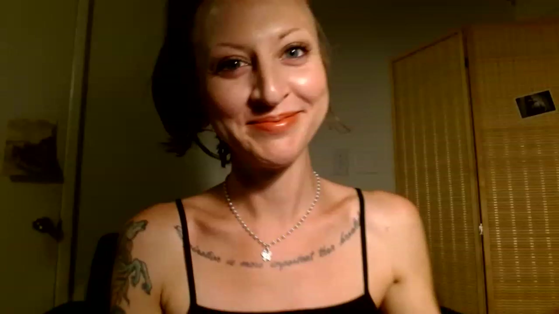 Gallery image thumbnail from Hail3y's myfreecams stream on, 11/18/2022, 20:51 image 9 of 20