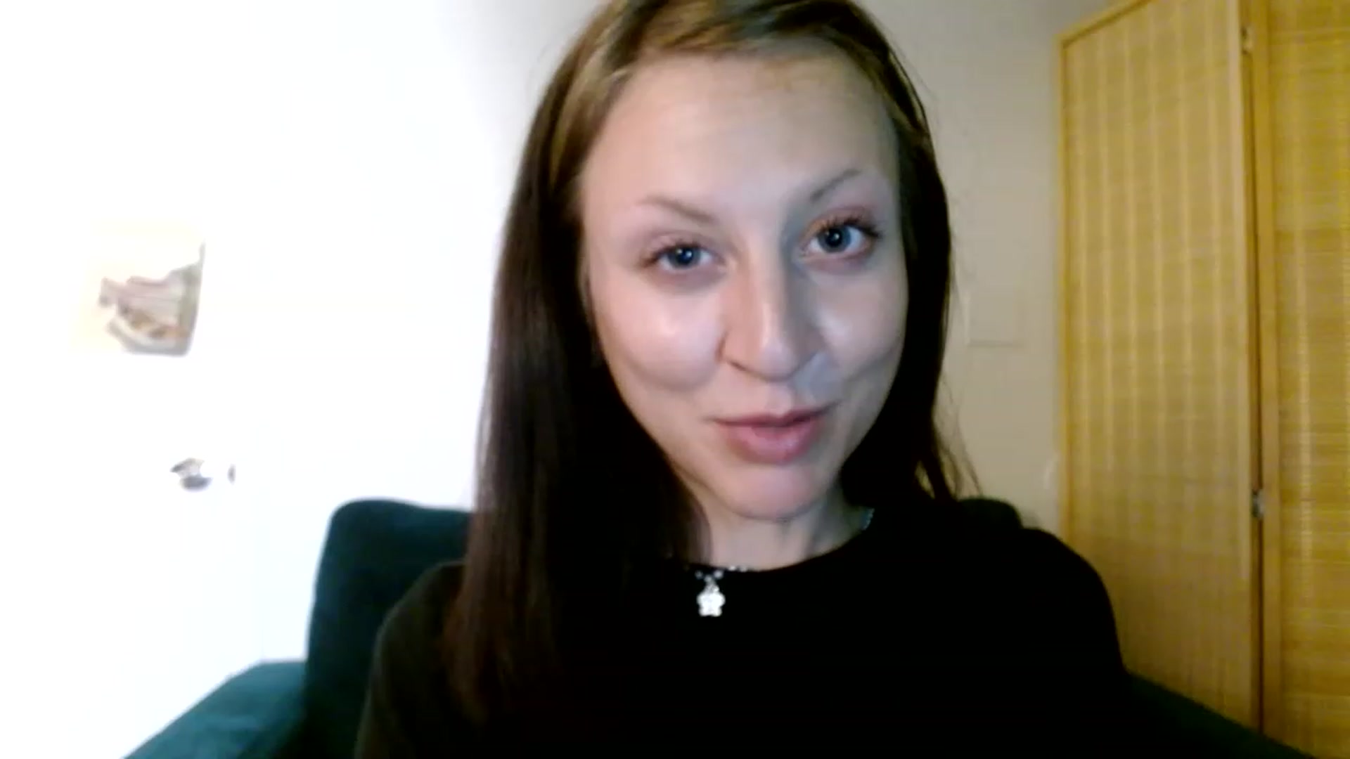 Gallery image thumbnail from Hail3y's myfreecams stream on, 11/21/2022, 20:37 image 17 of 20