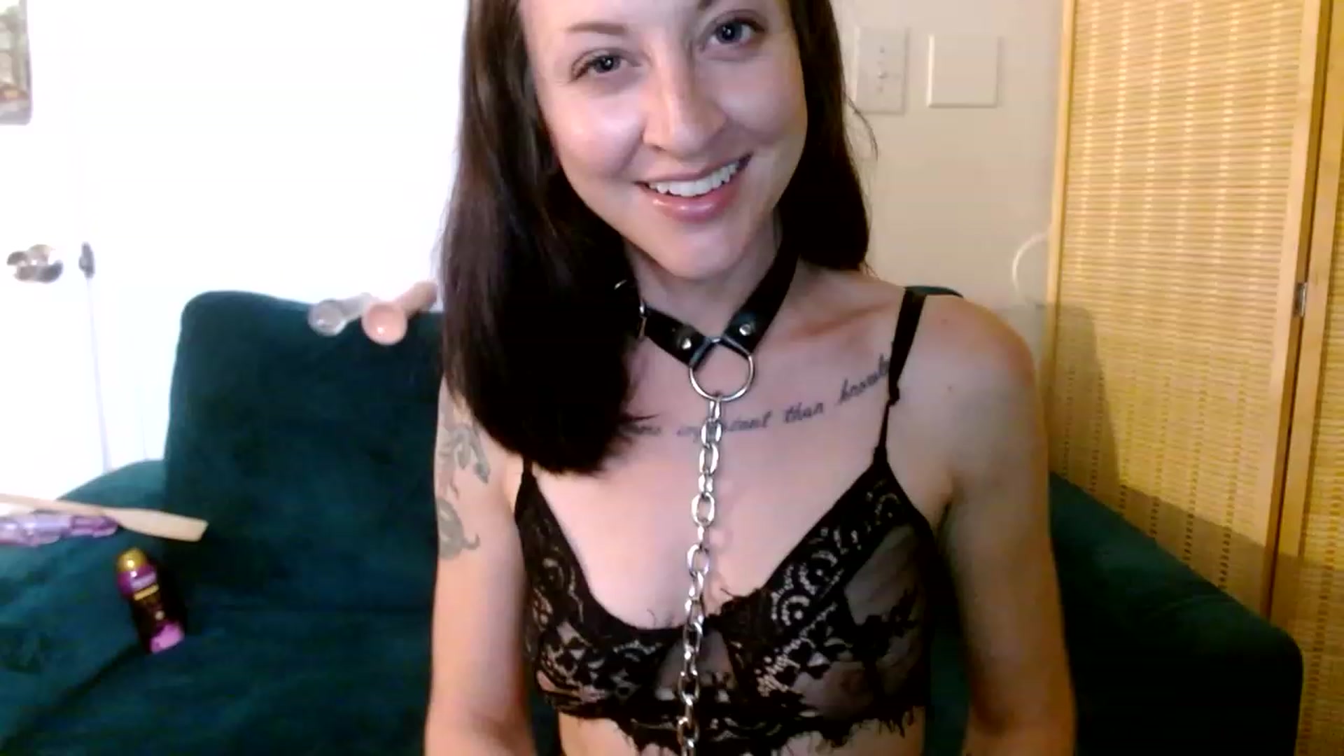 Gallery image thumbnail from Hail3y's myfreecams stream on, 11/22/2022, 21:46 image 7 of 20