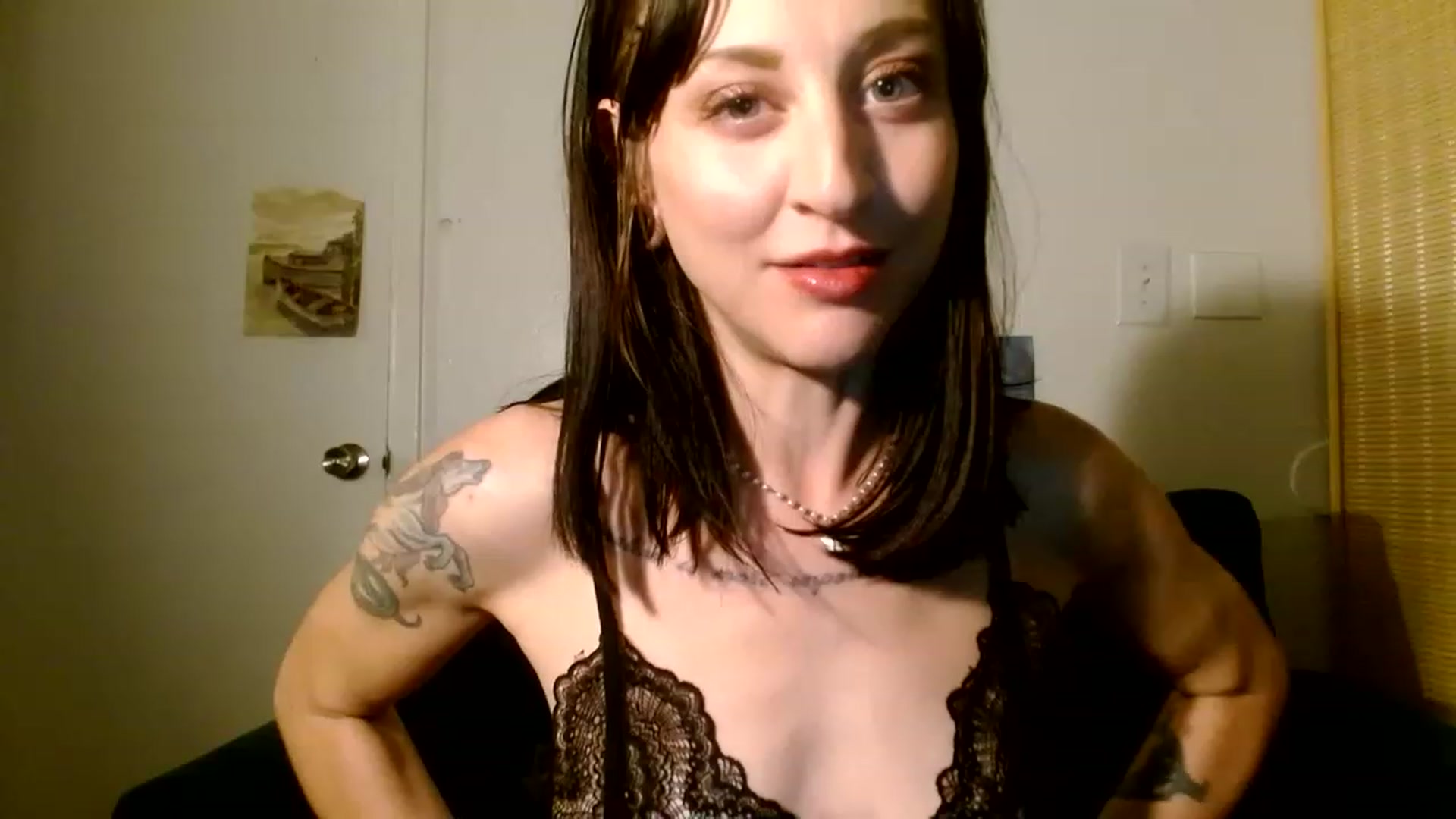 Gallery image thumbnail from Hail3y's myfreecams stream on, 12/01/2022, 24:02 image 7 of 20