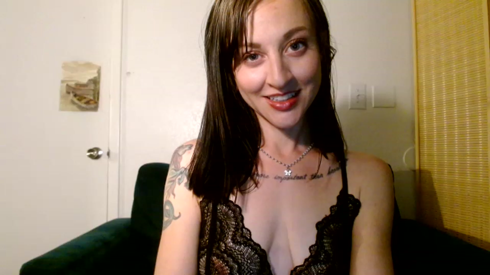 Gallery image thumbnail from Hail3y's myfreecams stream on, 12/01/2022, 24:02 image 13 of 20