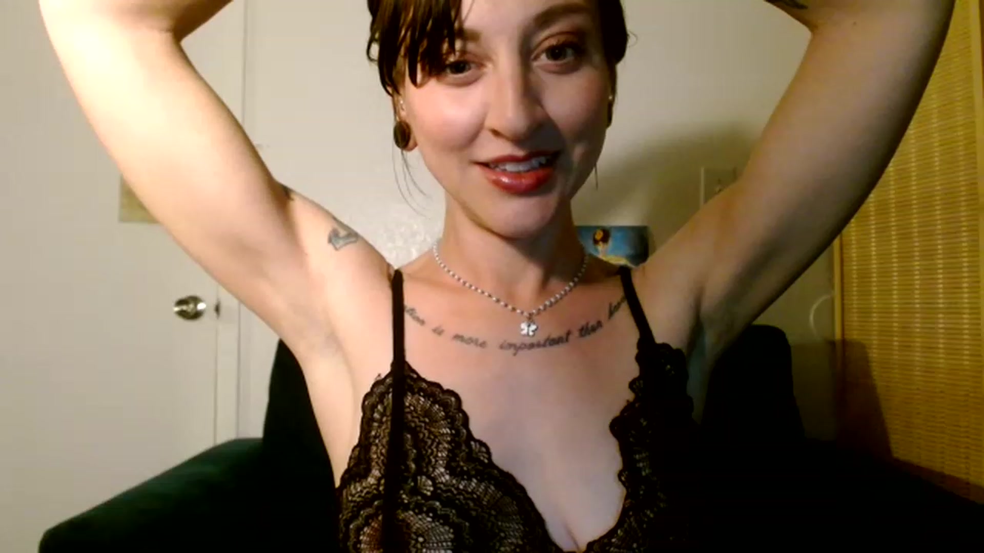 Gallery image thumbnail from Hail3y's myfreecams stream on, 12/01/2022, 24:02 image 16 of 20