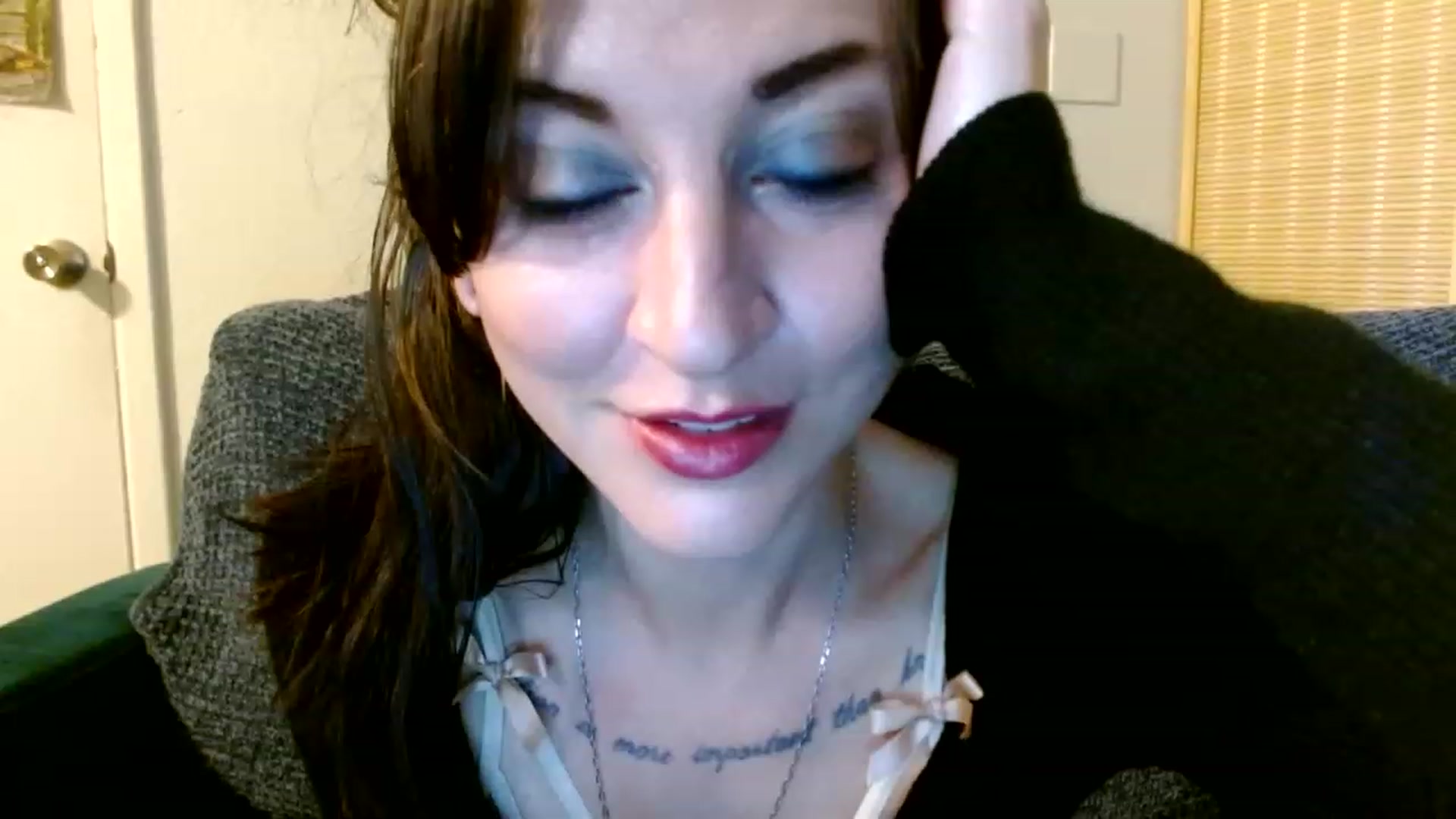 Gallery image thumbnail from Hail3y's myfreecams stream on, 12/31/2022, 11:52 image 20 of 20