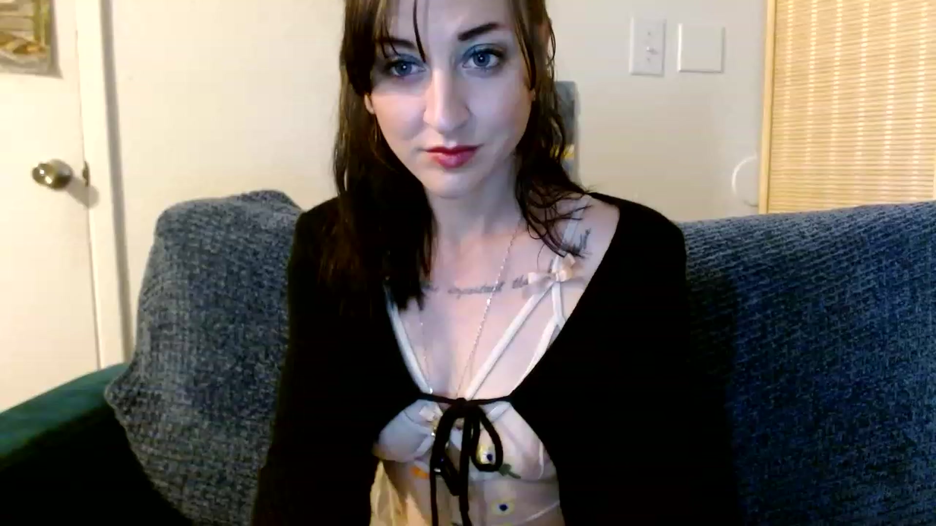 Gallery image thumbnail from Hail3y's myfreecams stream on, 12/31/2022, 11:52 image 1 of 20