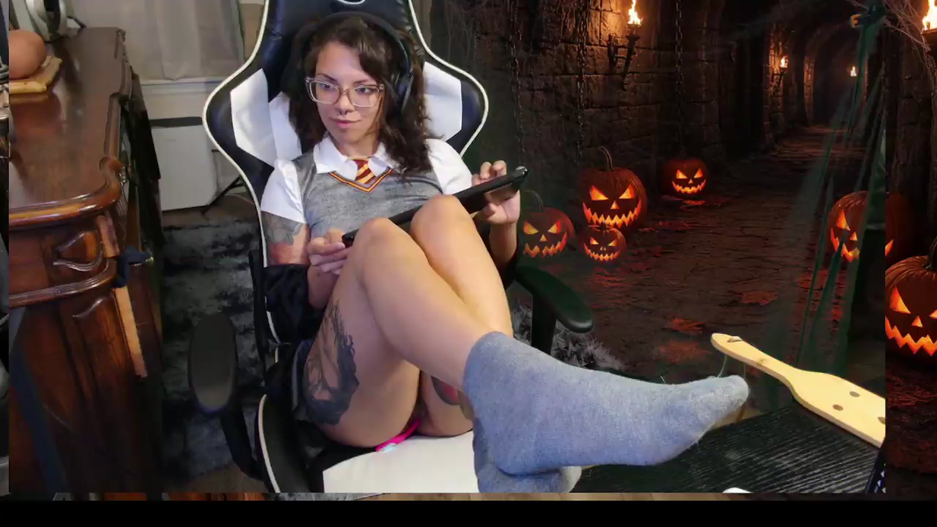 Gallery image thumbnail from HailWilds's myfreecams stream on, 09/06/2026, 18:04 image 8 of 20