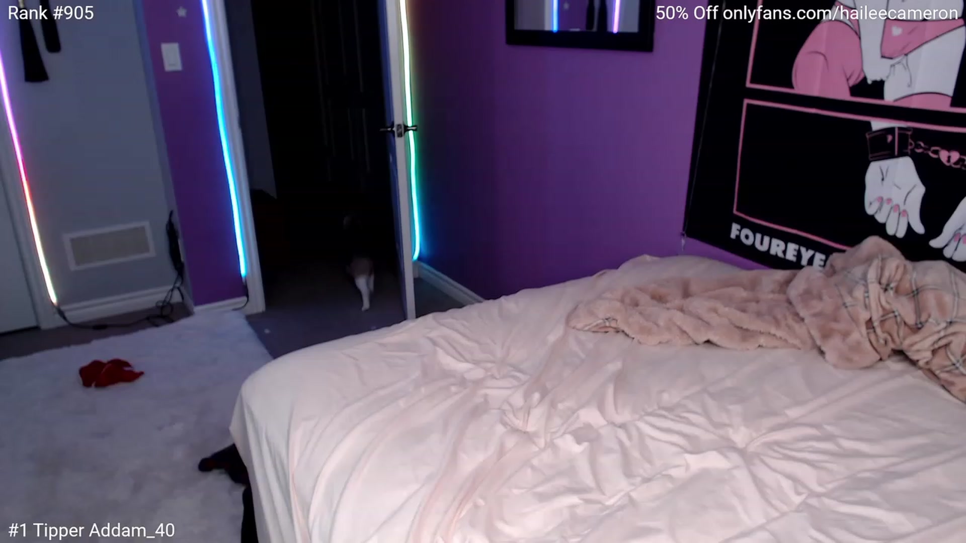 Gallery image thumbnail from HaileeCameron's myfreecams stream on, 12/28/2022, 06:57 image 2 of 20
