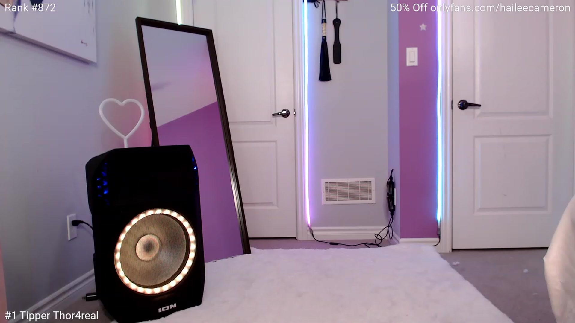 Gallery image thumbnail from HaileeCameron's myfreecams stream on, 12/28/2022, 08:48 image 1 of 20