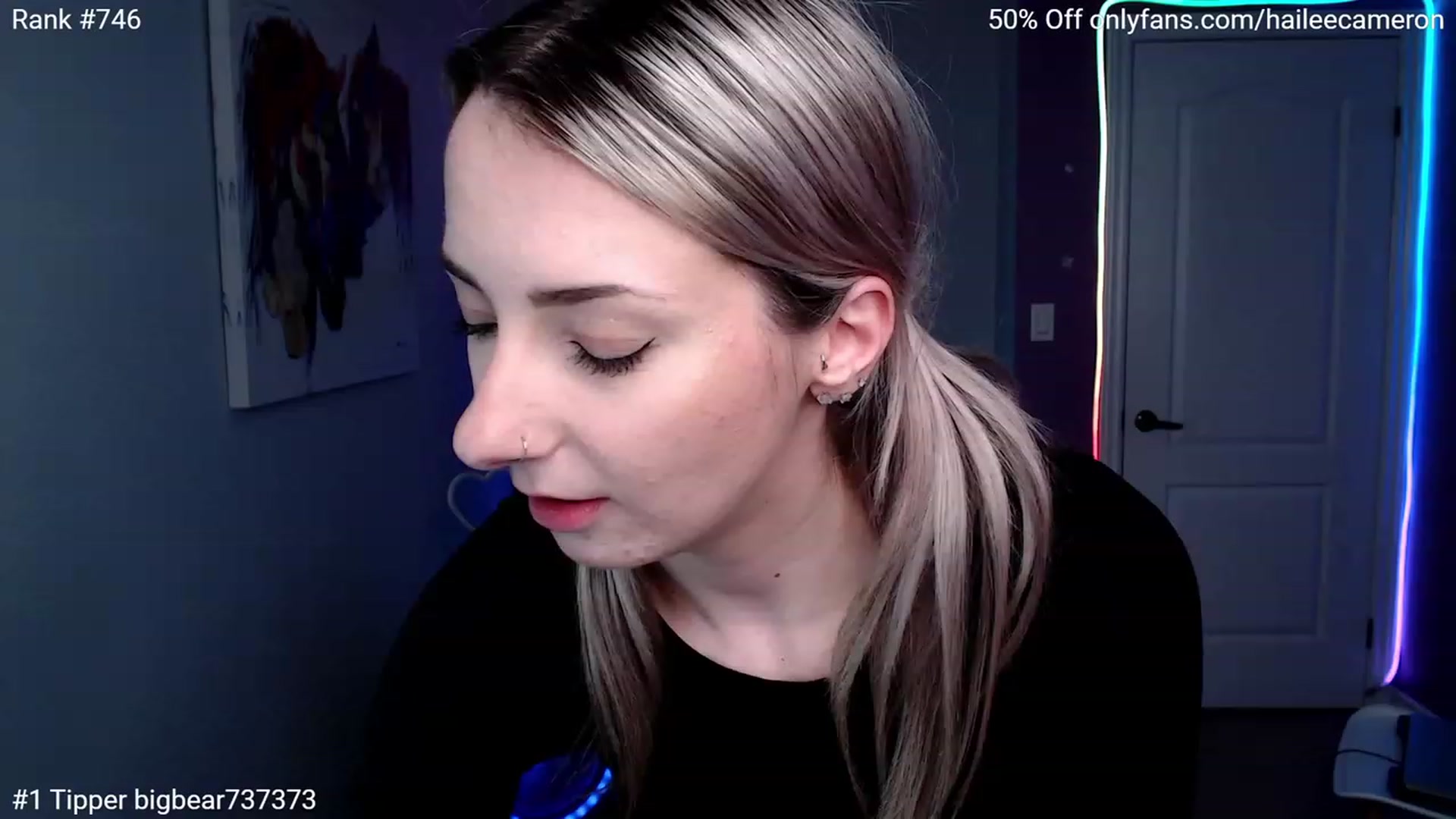 Gallery image thumbnail from HaileeCameron's myfreecams stream on, 12/29/2022, 01:58 image 5 of 20