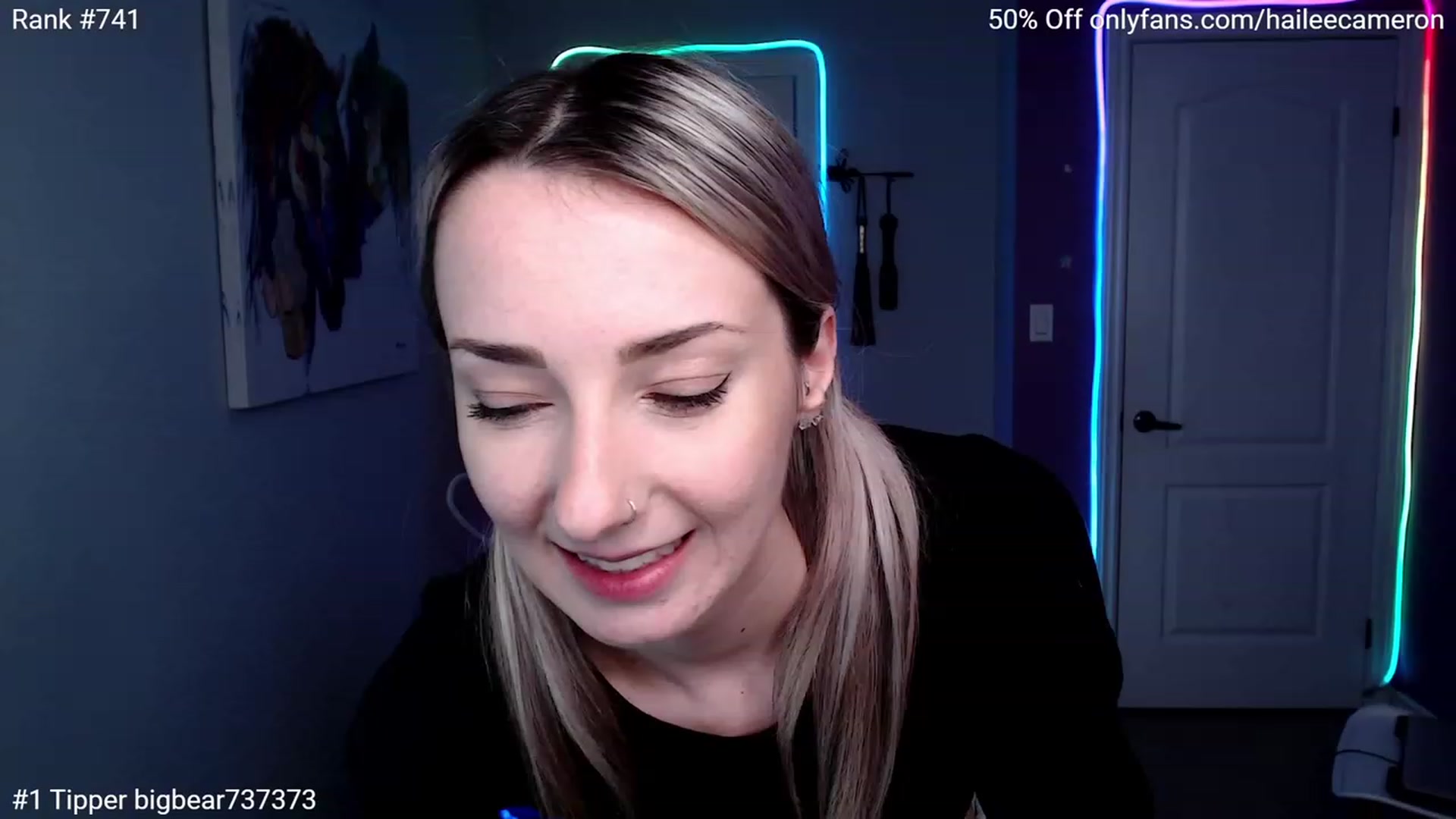 Gallery image thumbnail from HaileeCameron's myfreecams stream on, 12/29/2022, 01:58 image 6 of 20