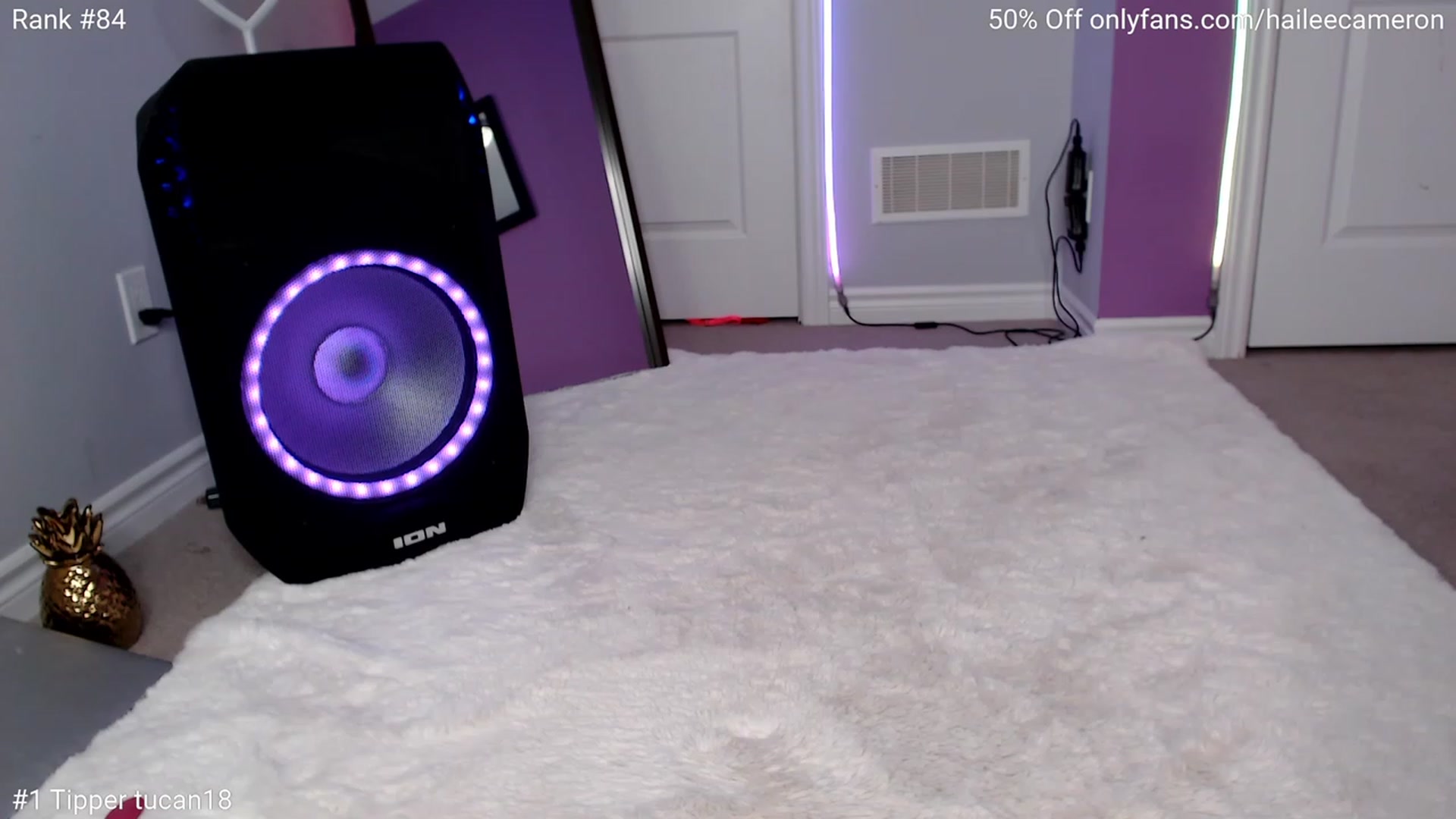 Gallery image thumbnail from HaileeCameron's myfreecams stream on, 01/01/2023, 09:46 image 19 of 20