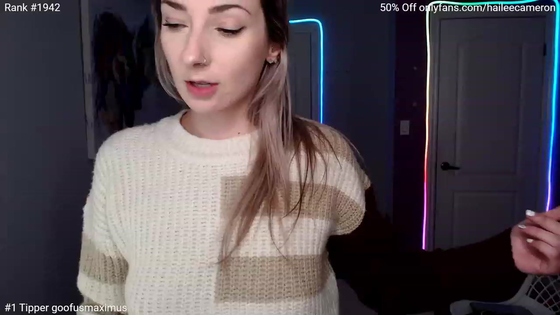 Gallery image thumbnail from HaileeCameron's myfreecams stream on, 01/06/2023, 04:23 image 5 of 20