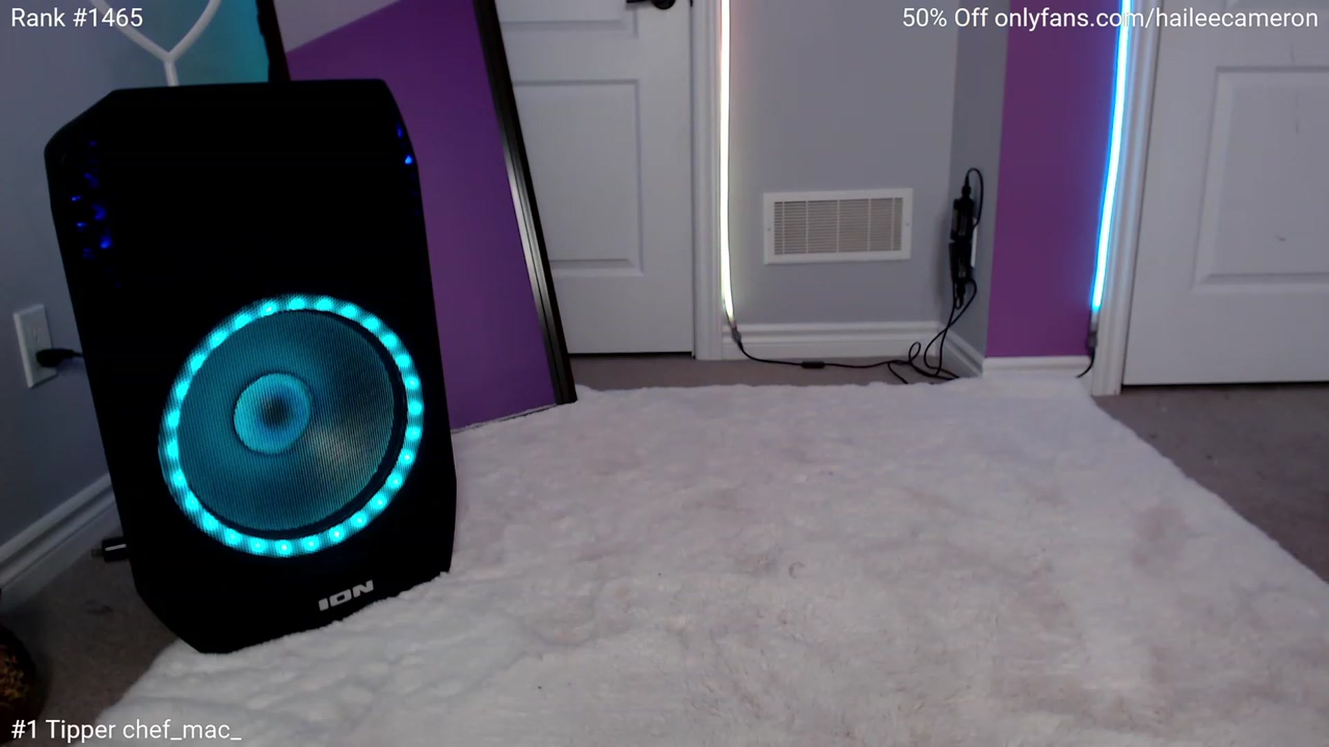 Gallery image thumbnail from HaileeCameron's myfreecams stream on, 01/07/2023, 06:04 image 9 of 20