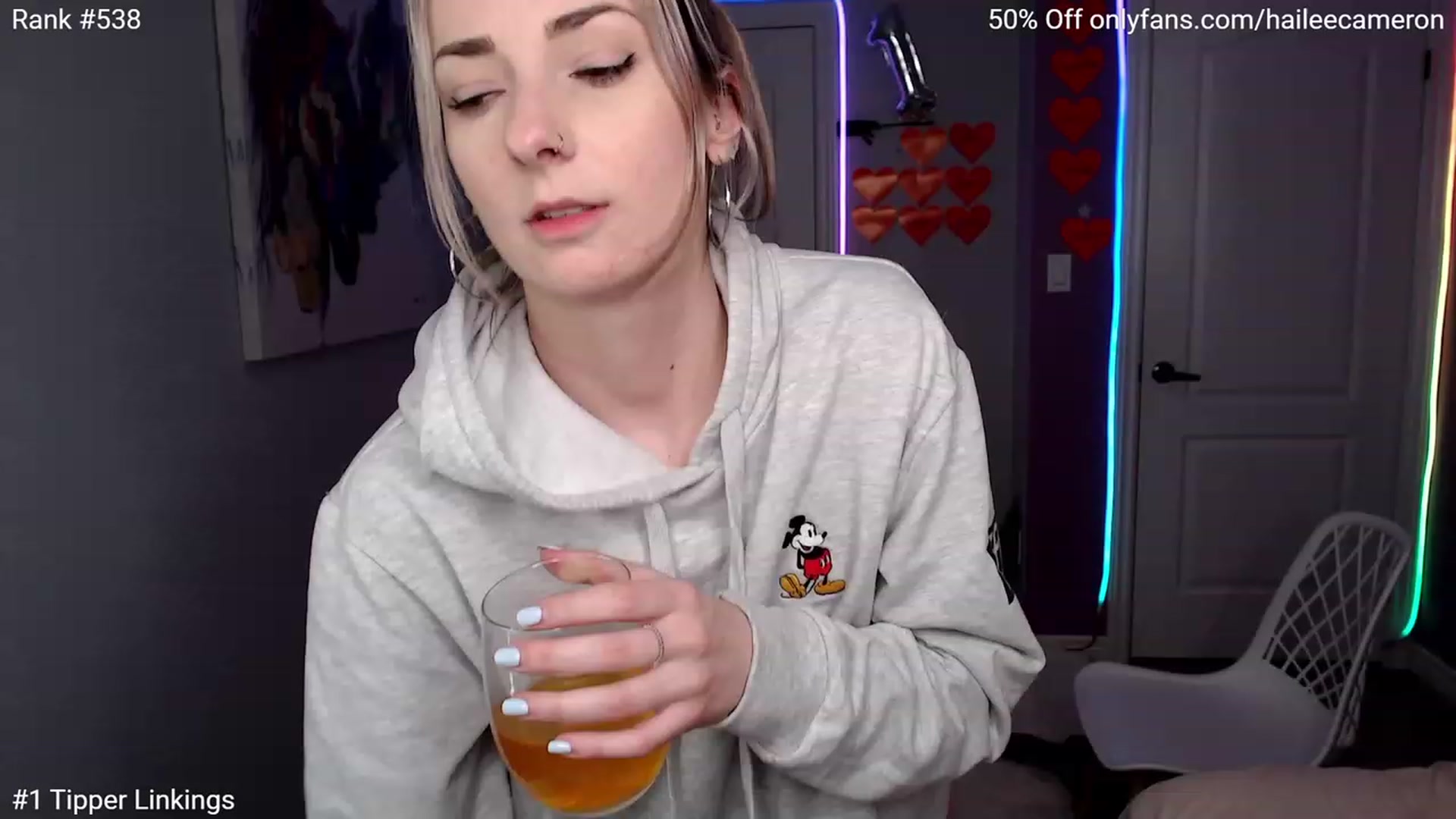 Gallery image thumbnail from HaileeCameron's myfreecams stream on, 02/03/2023, 08:40 image 12 of 20