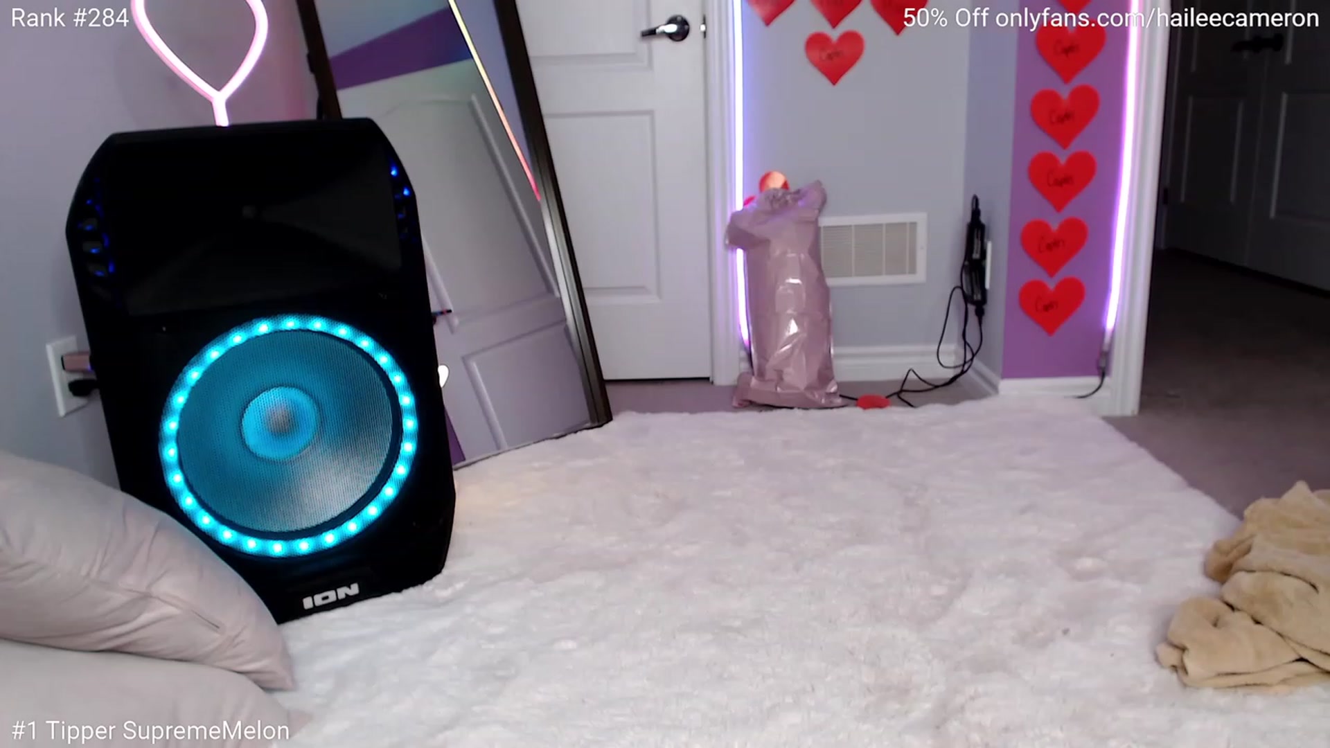 Gallery image thumbnail from HaileeCameron's myfreecams stream on, 02/05/2023, 11:27 image 1 of 20