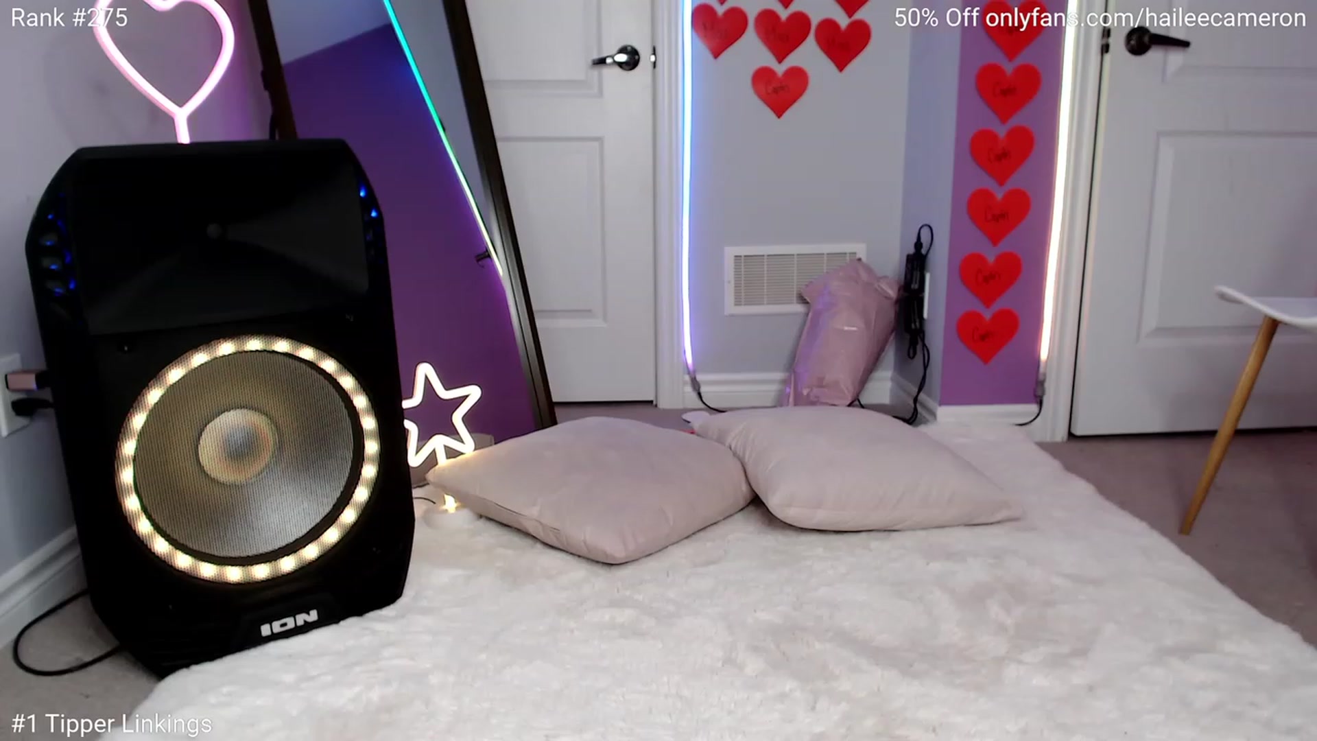 Gallery image thumbnail from HaileeCameron's myfreecams stream on, 02/06/2023, 05:17 image 8 of 20
