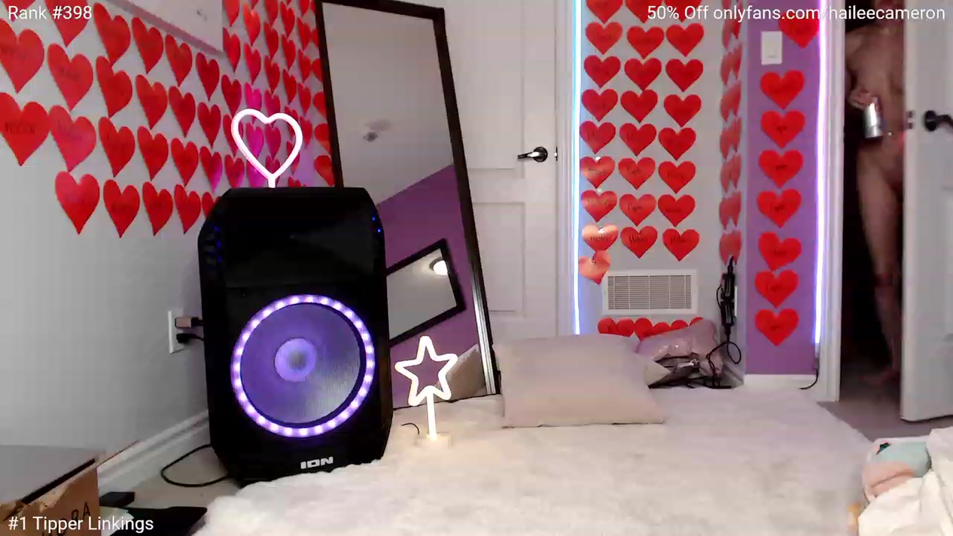Gallery image thumbnail from HaileeCameron's myfreecams stream on, 02/12/2023, 08:09 image 8 of 20