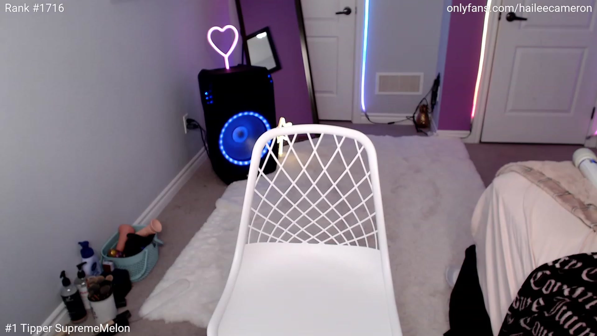 Gallery image thumbnail from HaileeCameron's myfreecams stream on, 03/13/2023, 03:54 image 5 of 20