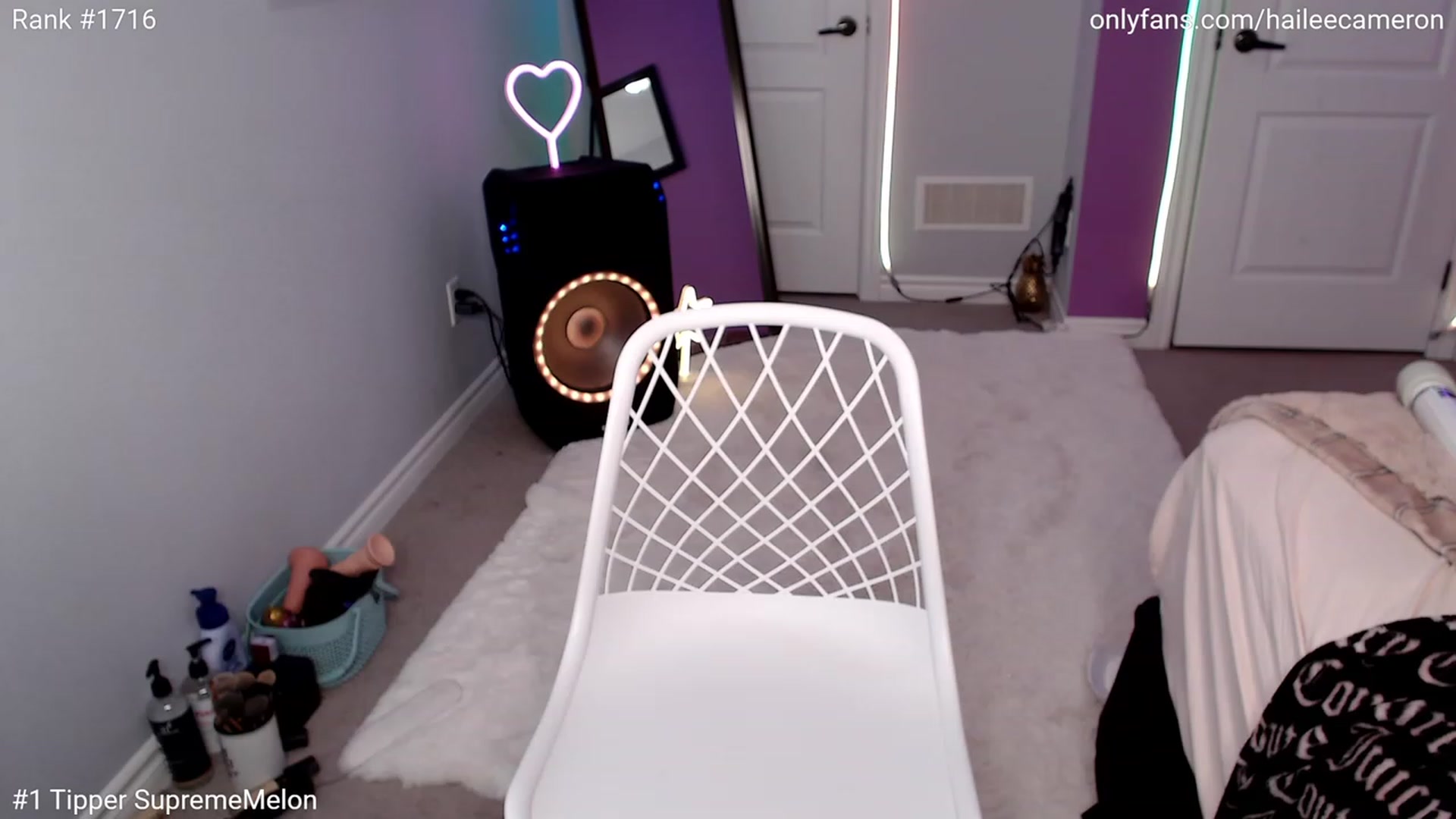 Gallery image thumbnail from HaileeCameron's myfreecams stream on, 03/13/2023, 03:54 image 4 of 20