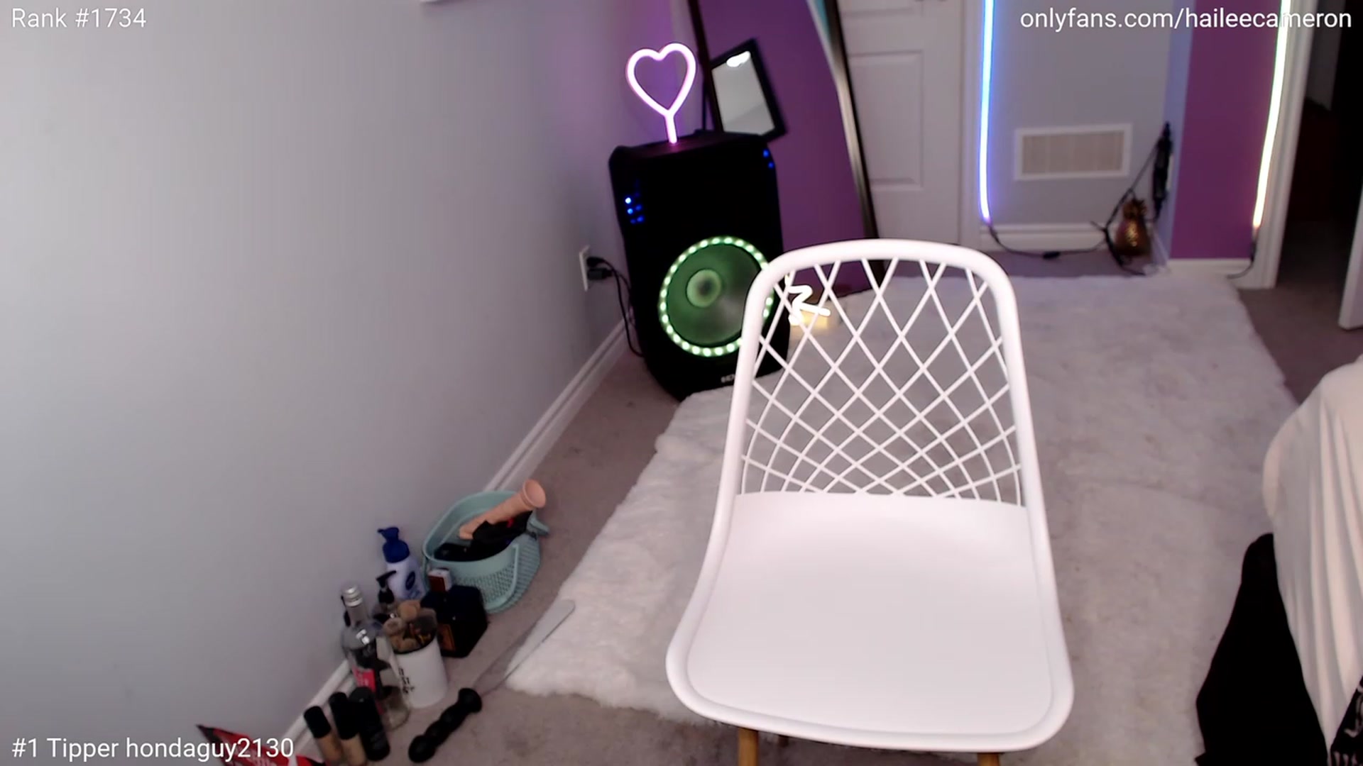 Gallery image thumbnail from HaileeCameron's myfreecams stream on, 03/16/2023, 06:29 image 19 of 20
