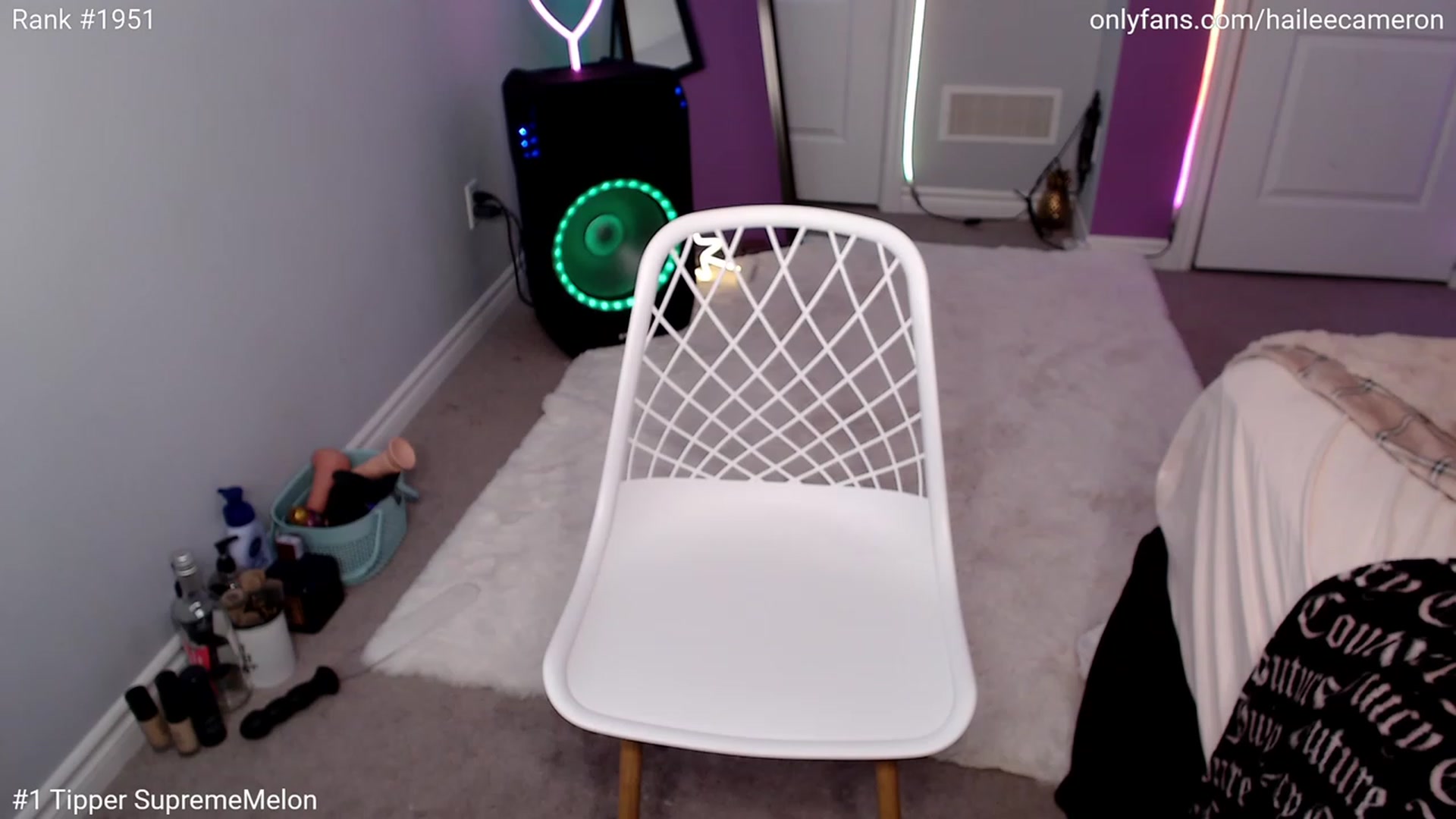 Gallery image thumbnail from HaileeCameron's myfreecams stream on, 03/16/2023, 06:29 image 7 of 20