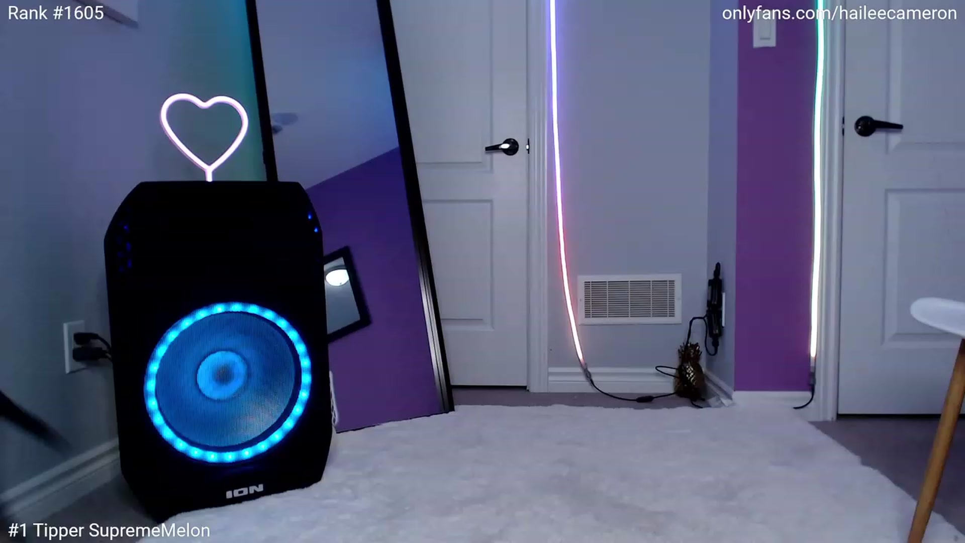Gallery image thumbnail from HaileeCameron's myfreecams stream on, 03/25/2023, 07:06 image 3 of 20