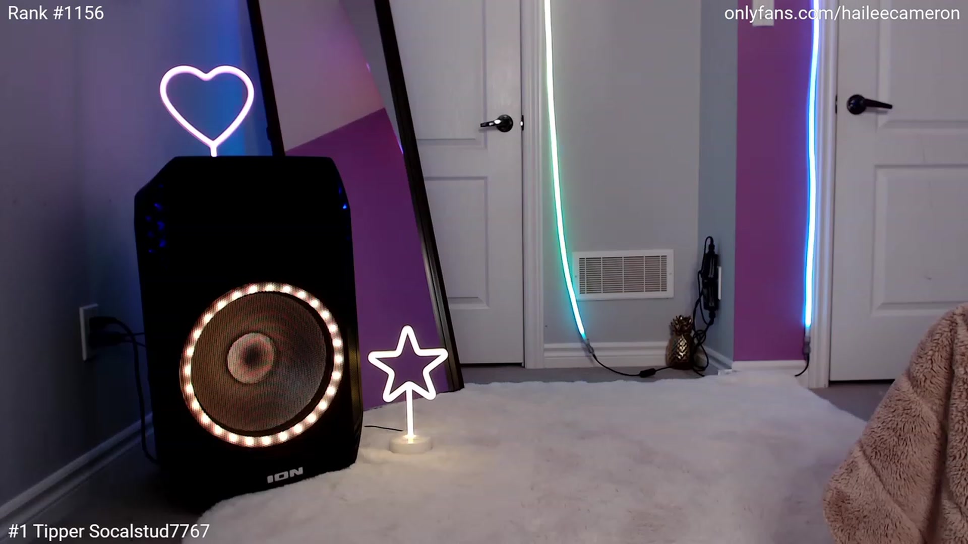 Gallery image thumbnail from HaileeCameron's myfreecams stream on, 04/06/2023, 05:13 image 17 of 20