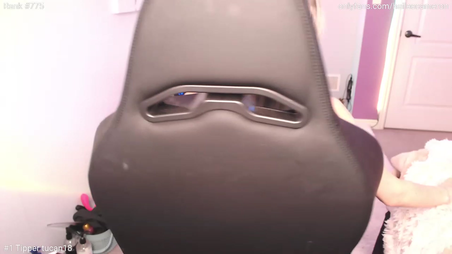 Gallery image thumbnail from HaileeCameron's myfreecams stream on, 05/18/2023, 05:53 image 10 of 20