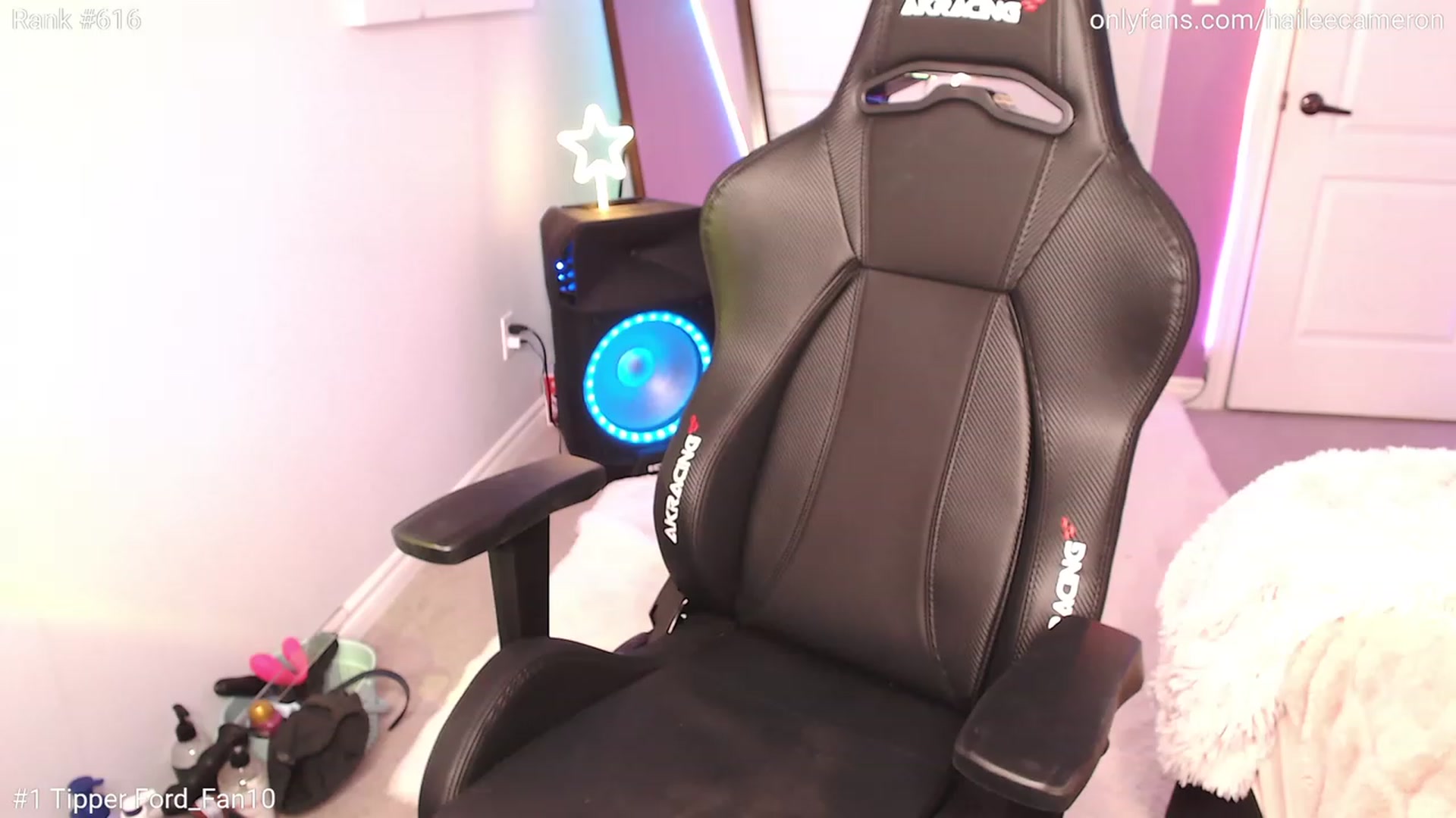 Gallery image thumbnail from HaileeCameron's myfreecams stream on, 05/21/2023, 07:51 image 2 of 20