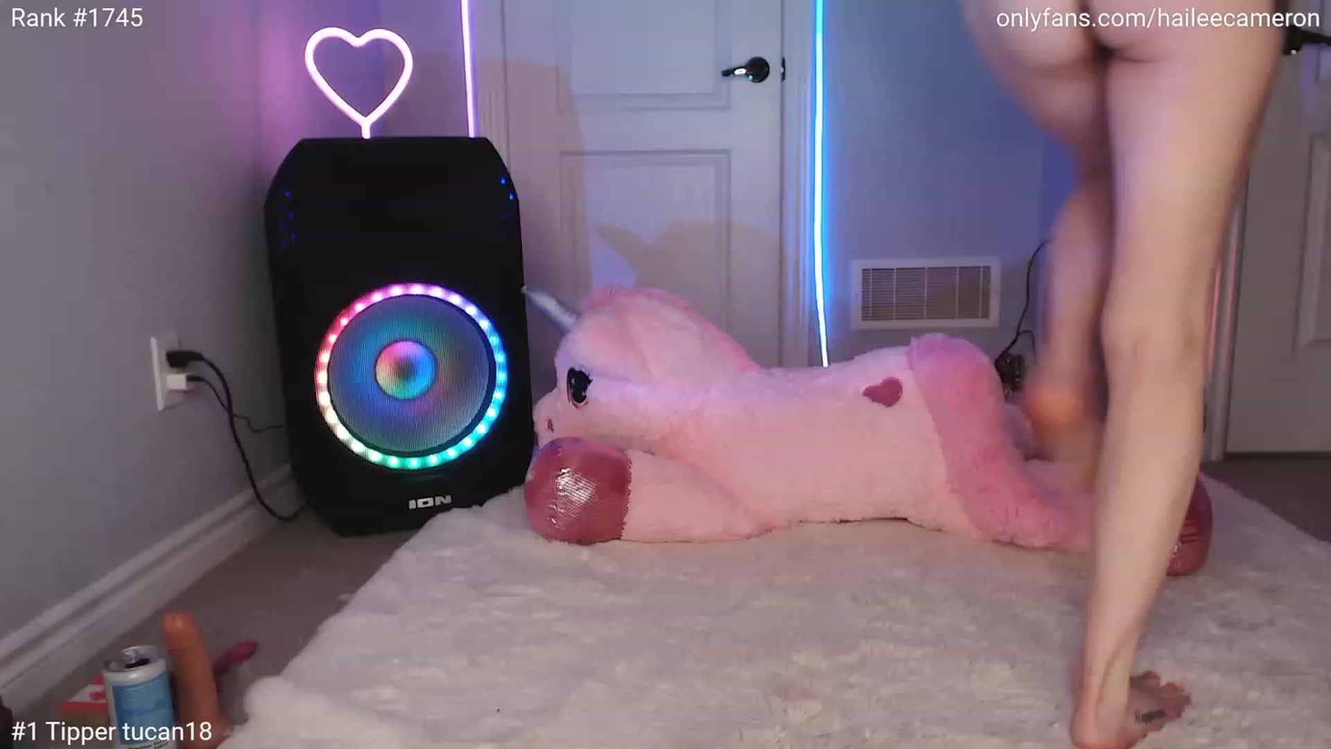 Gallery image thumbnail from HaileeCameron's myfreecams stream on, 06/15/2023, 07:39 image 18 of 20