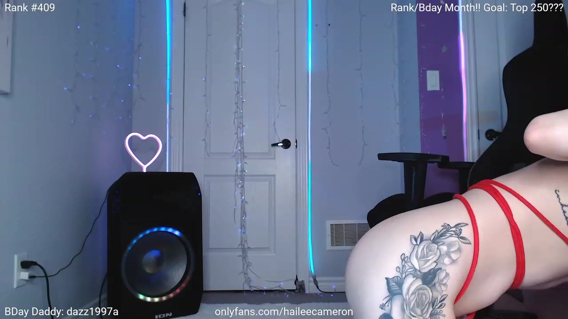 Gallery image thumbnail from HaileeCameron's myfreecams stream on, 07/06/2023, 07:36 image 18 of 20