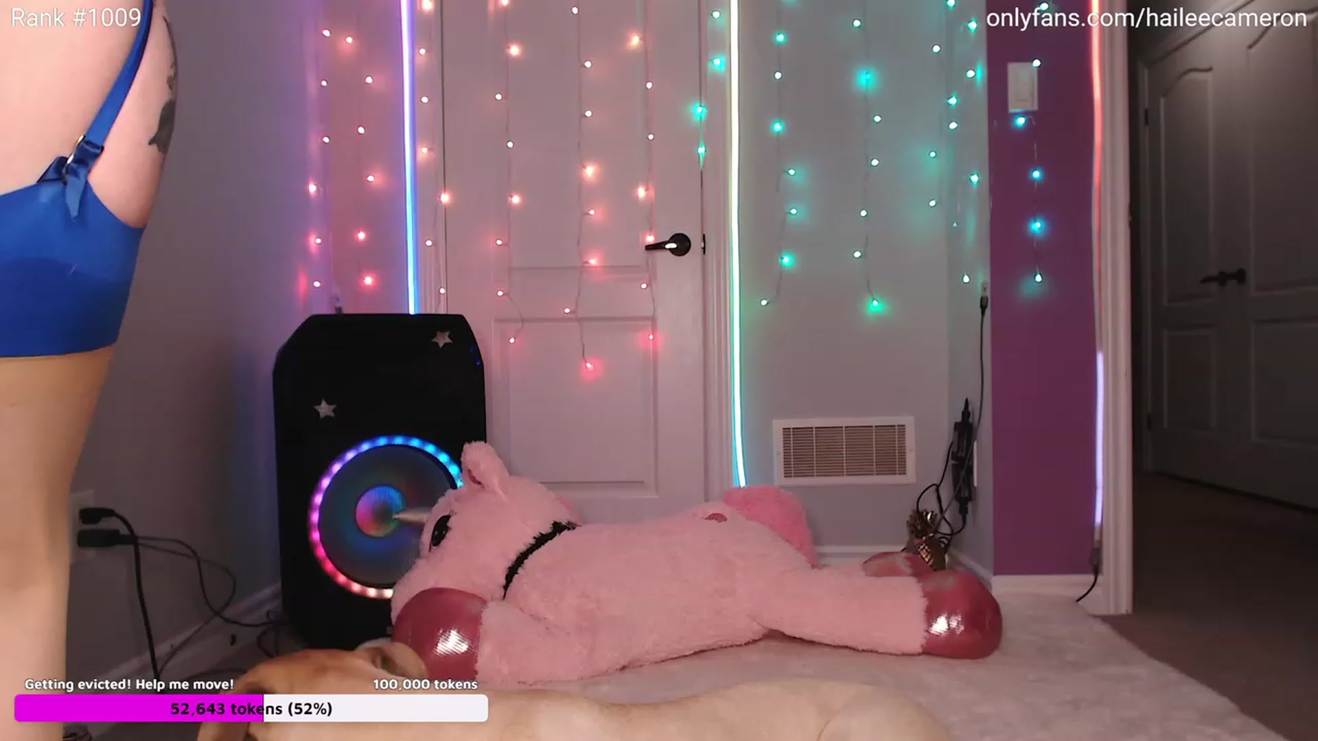Gallery image thumbnail from HaileeCameron's myfreecams stream on, 09/10/2023, 04:12 image 9 of 20