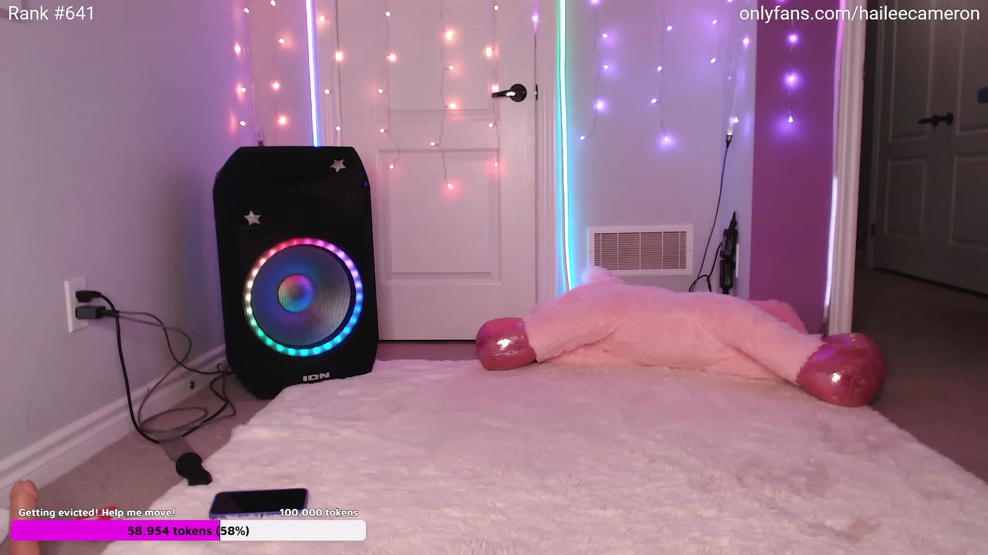 Gallery image thumbnail from HaileeCameron's myfreecams stream on, 09/10/2023, 08:30 image 17 of 20