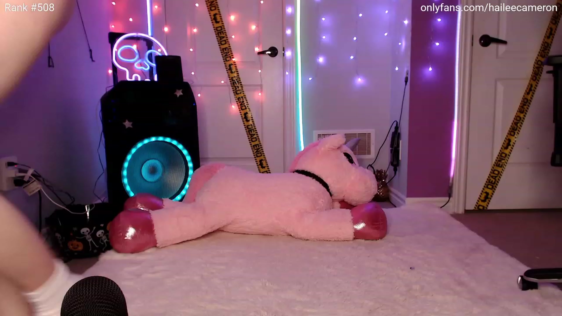 Gallery image thumbnail from HaileeCameron's myfreecams stream on, 10/15/2023, 06:14 image 14 of 20