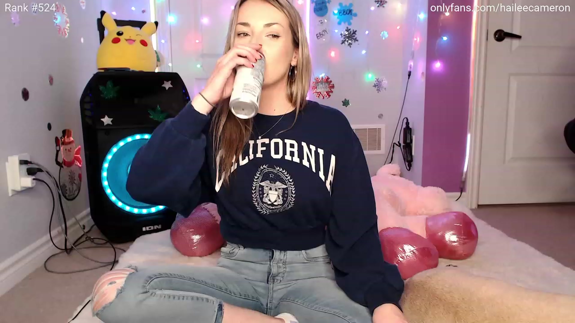 Gallery image thumbnail from HaileeCameron's myfreecams stream on, 12/29/2023, 04:45 image 2 of 20