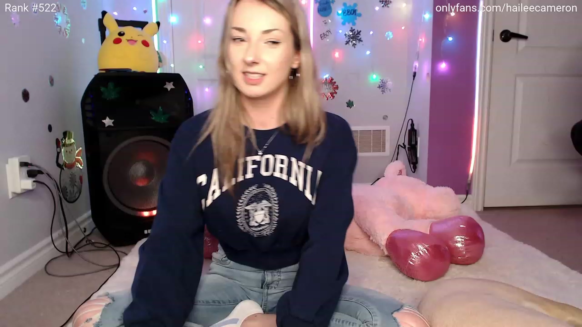 Gallery image thumbnail from HaileeCameron's myfreecams stream on, 12/29/2023, 04:45 image 16 of 20