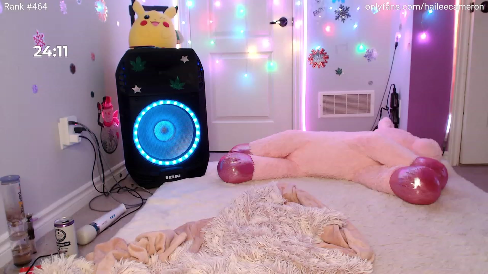 Gallery image thumbnail from HaileeCameron's myfreecams stream on, 12/29/2023, 09:26 image 15 of 20