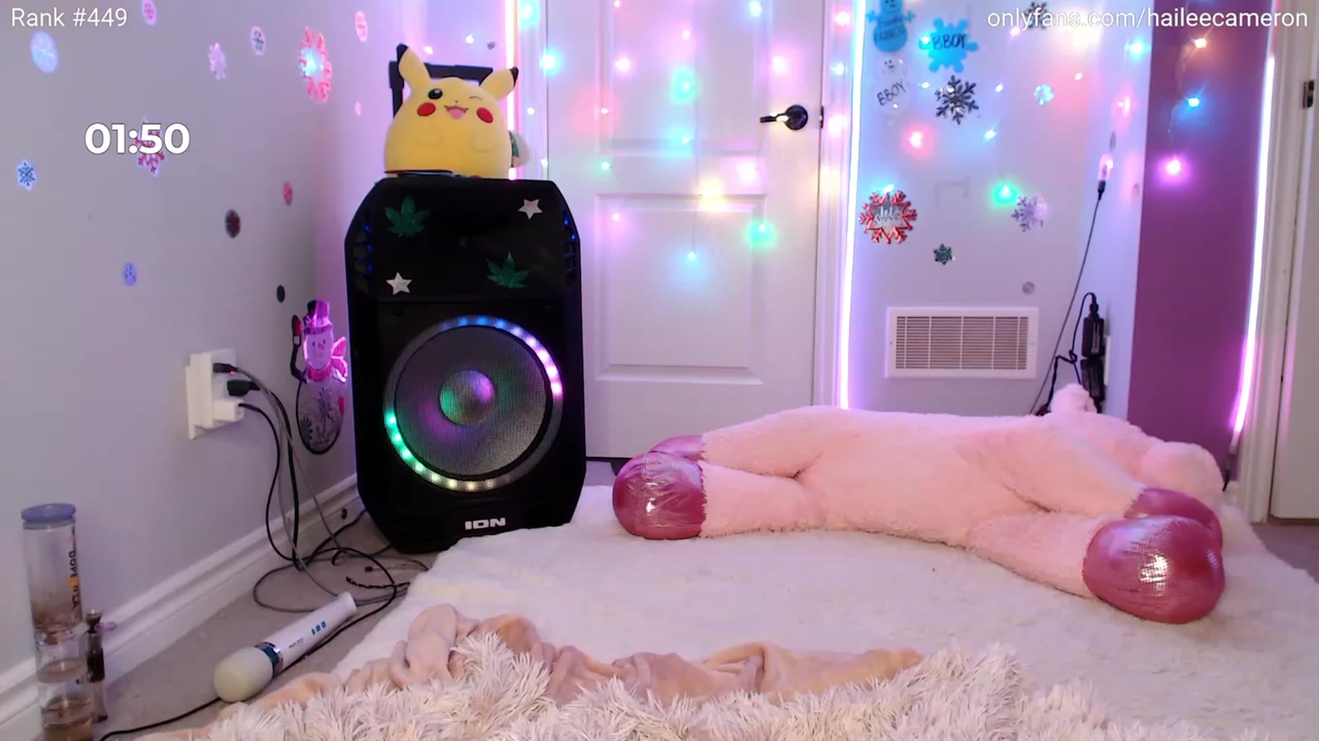 Gallery image thumbnail from HaileeCameron's myfreecams stream on, 12/29/2023, 09:50 image 12 of 20