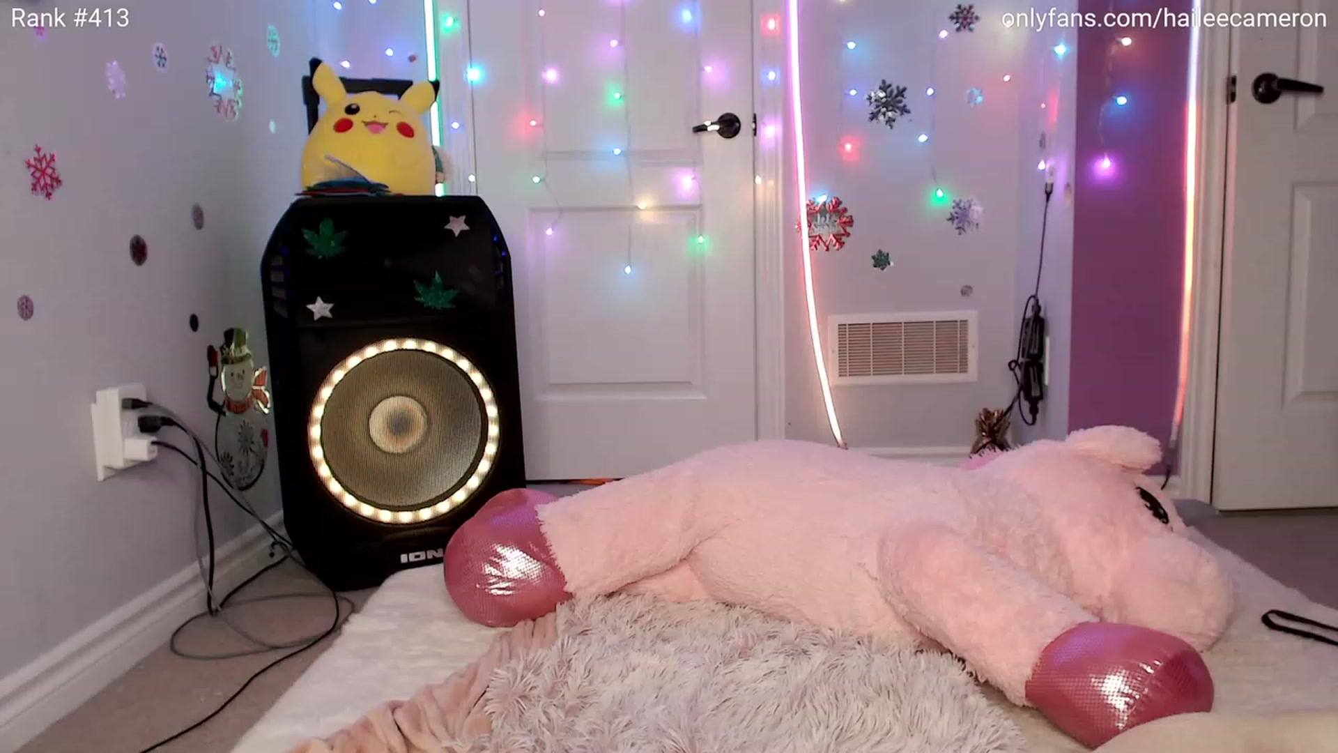 Gallery image thumbnail from HaileeCameron's myfreecams stream on, 01/01/2024, 08:23 image 16 of 20