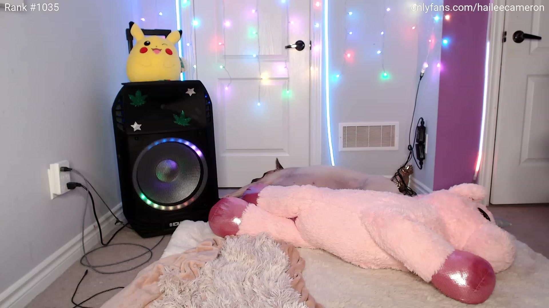 Gallery image thumbnail from HaileeCameron's myfreecams stream on, 01/07/2024, 07:20 image 19 of 20
