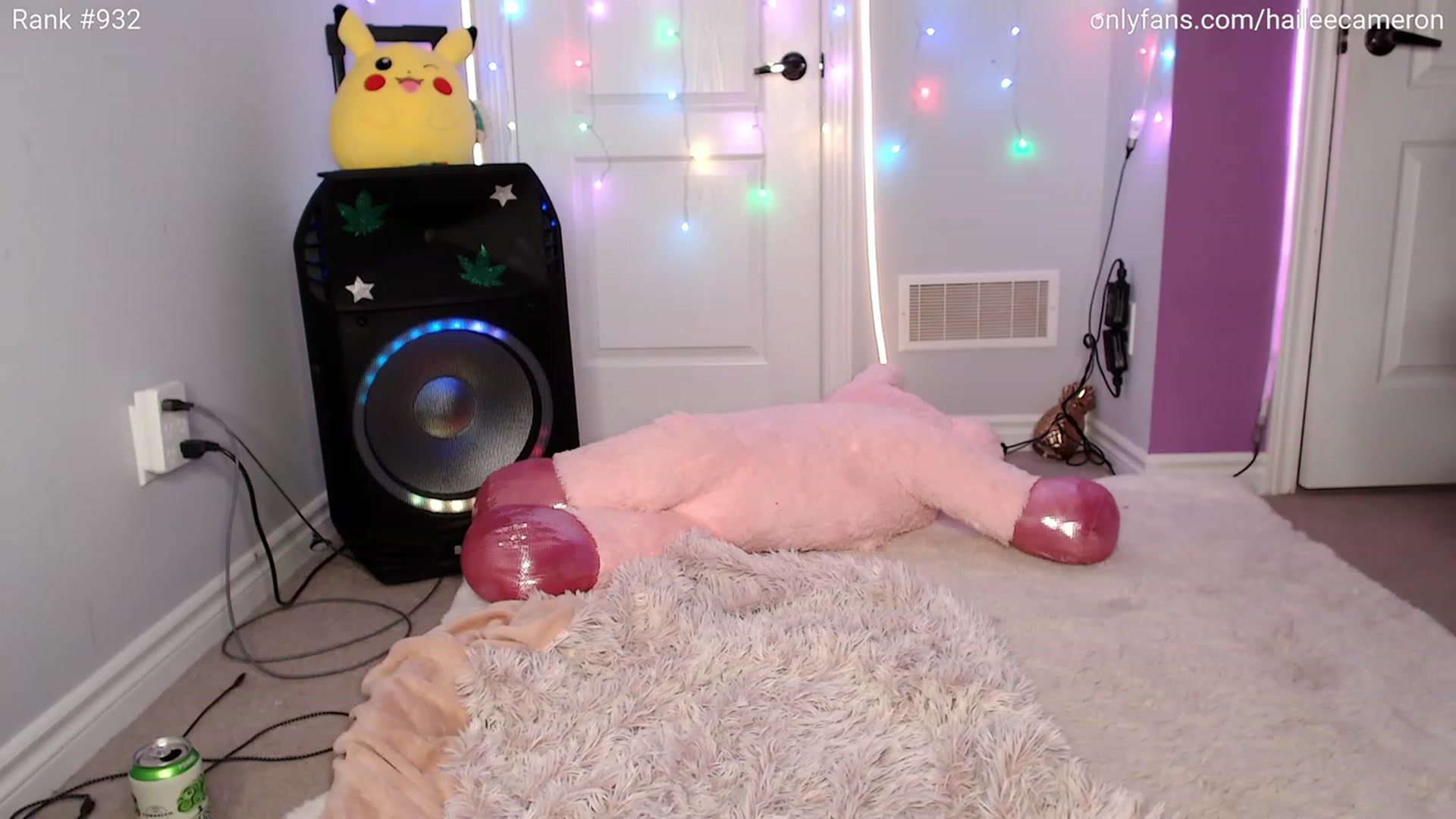 Gallery image thumbnail from HaileeCameron's myfreecams stream on, 01/07/2024, 08:18 image 19 of 20